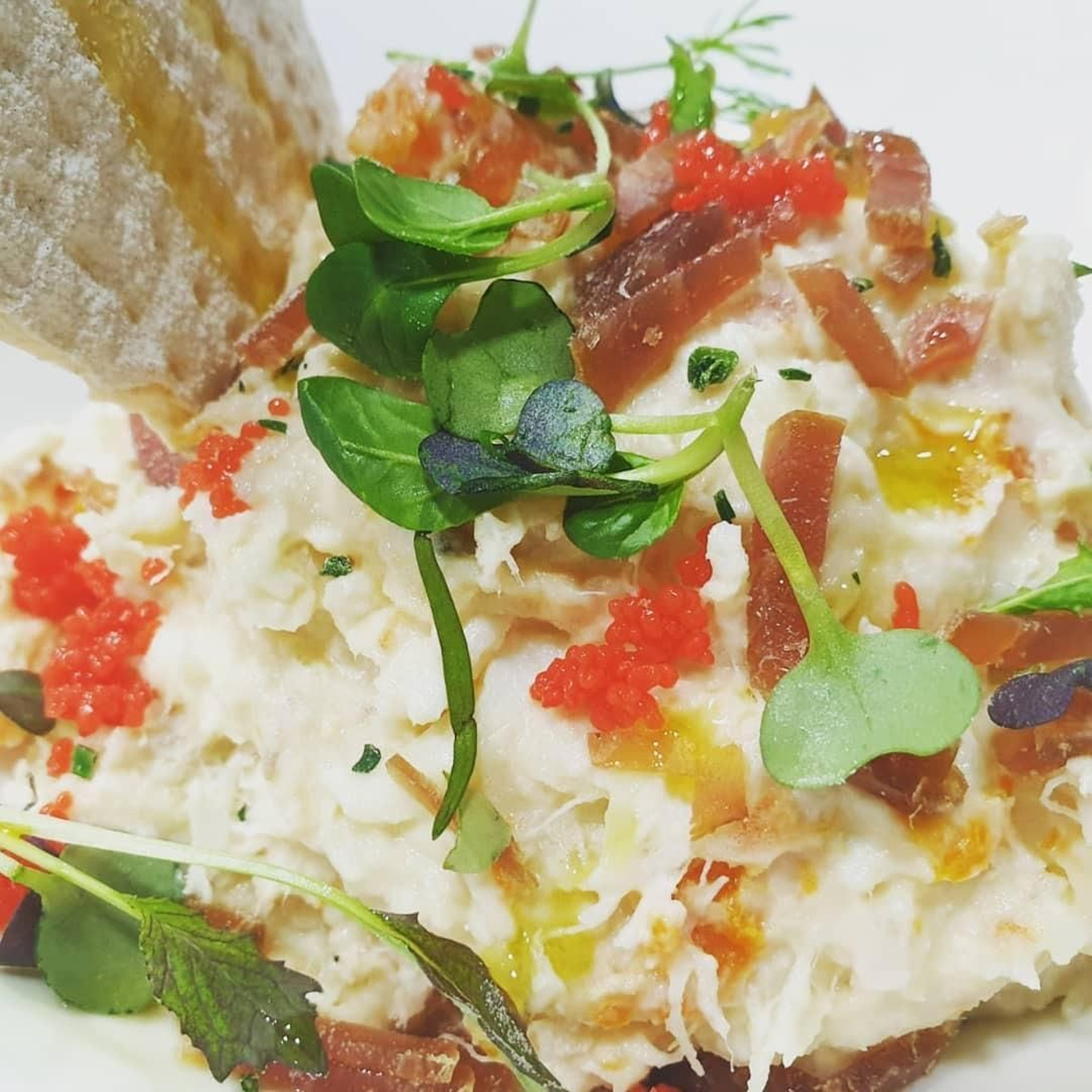 Taberna La Montillana, bocados de mar con trazos de vanguardia