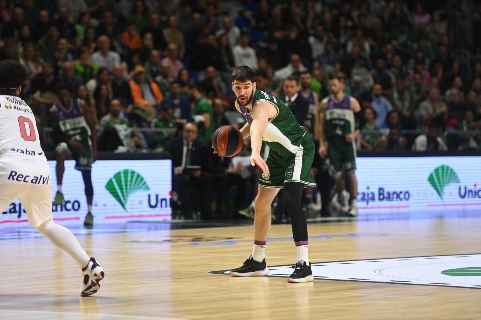 El Unicaja - Cazoo Baskonia, en imágenes