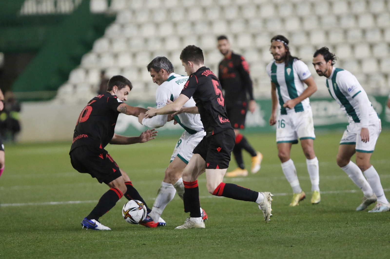 Las fotografías de la derrota del Córdoba CF ante la Real Sociedad en Copa del Rey