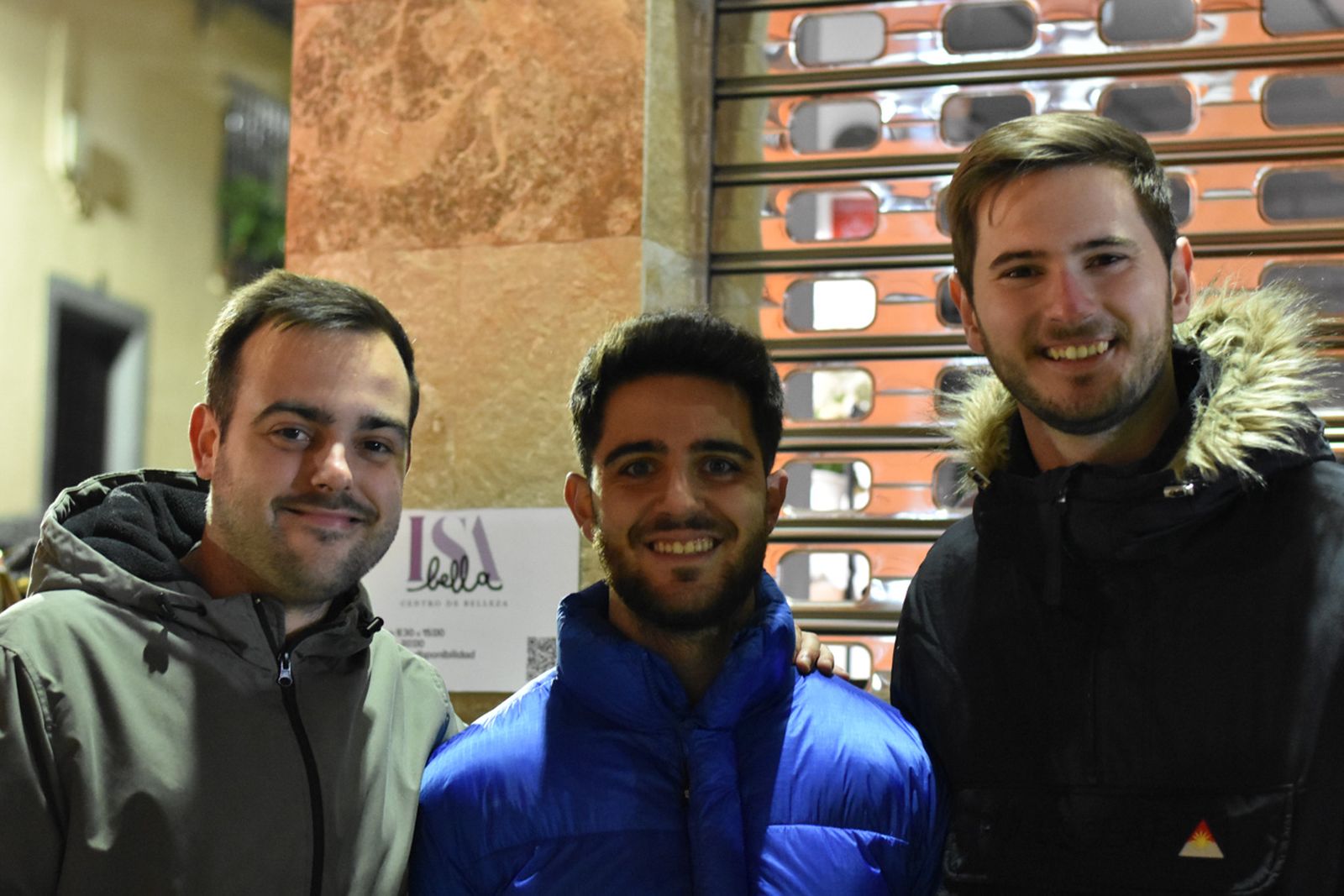 Jaén brilla y disfruta al fuego de las lumbres de San Antón