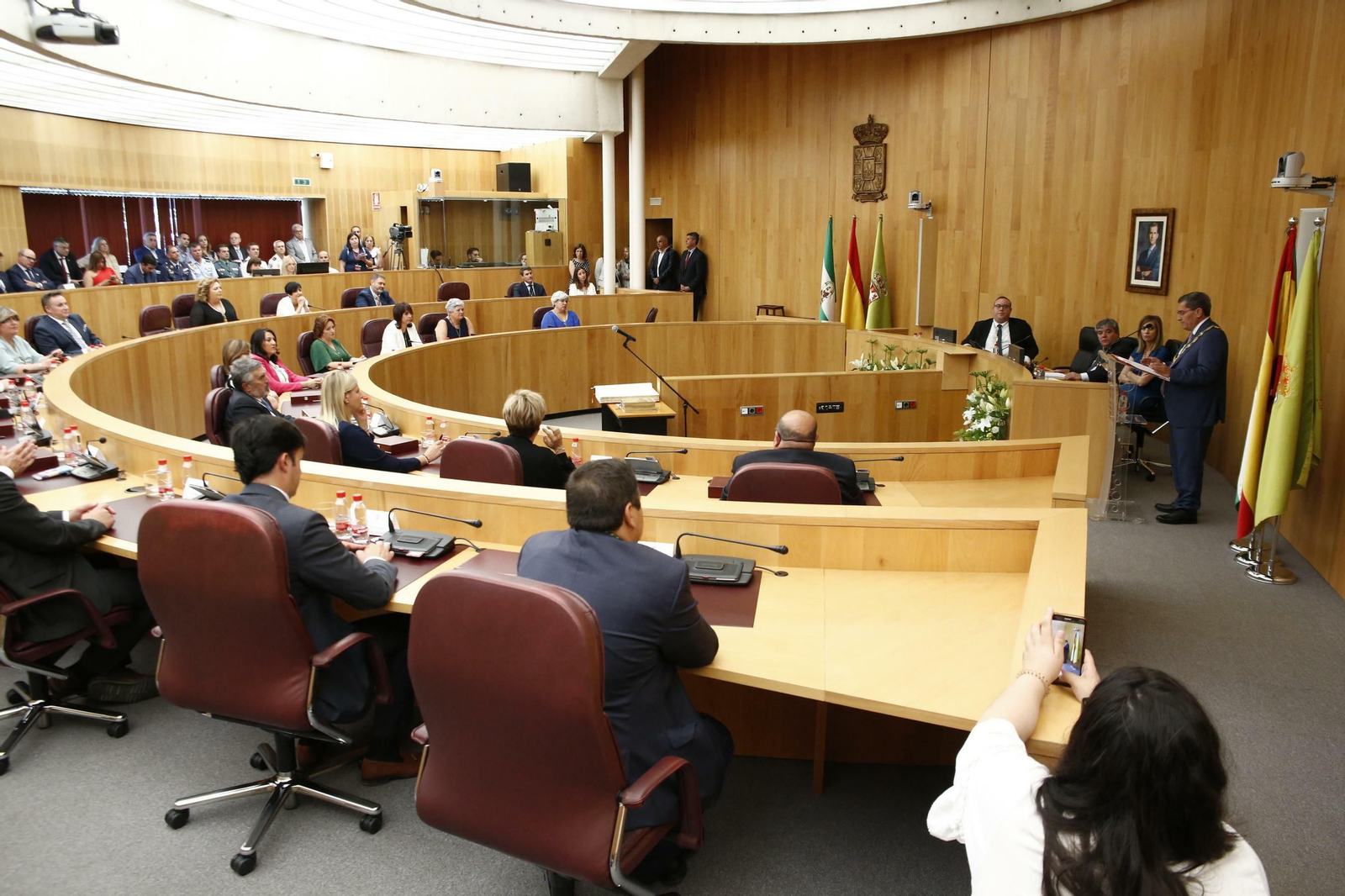 Sesión constitutiva de la Diputación