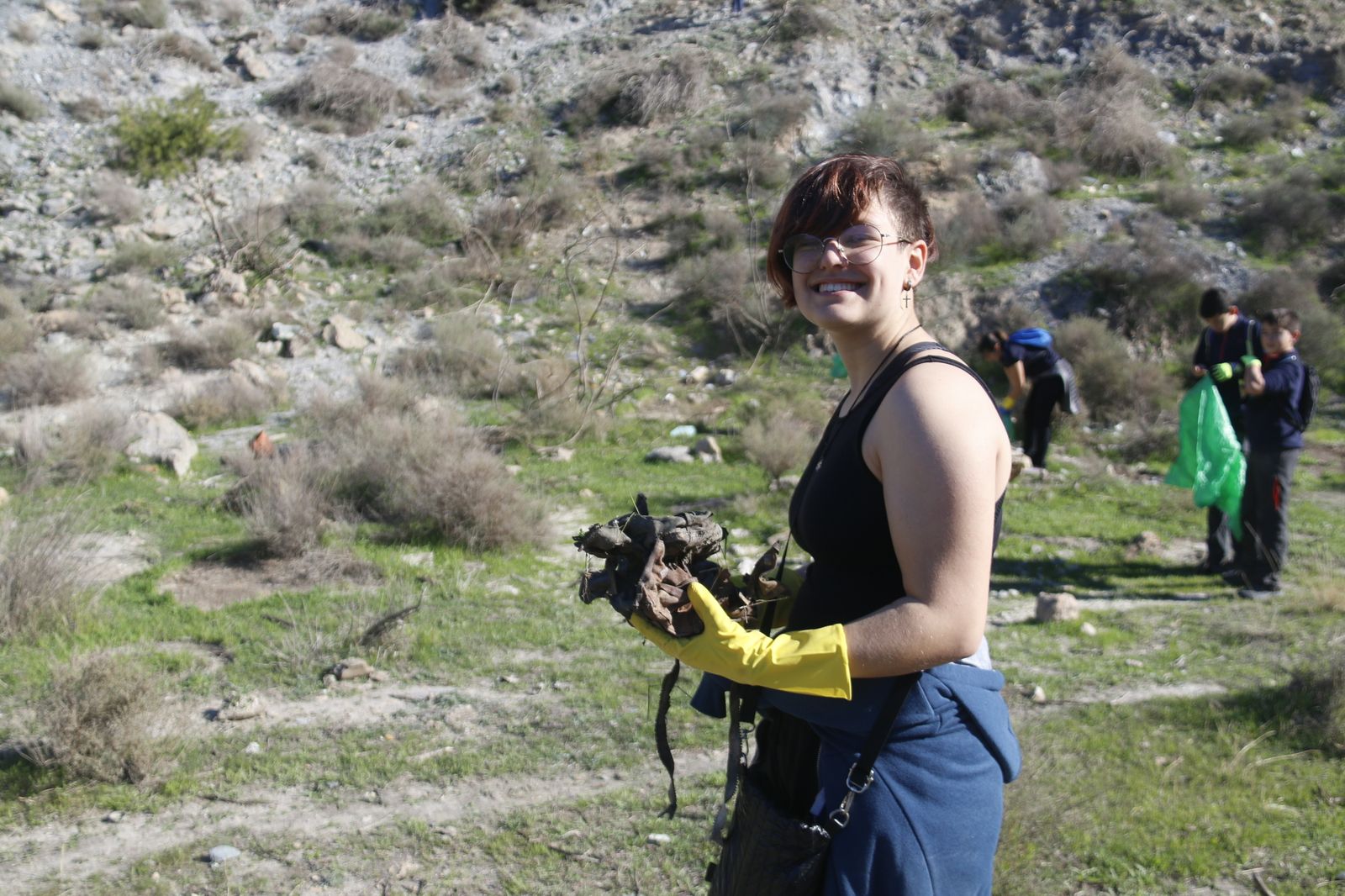Así ha sido la primera jornada de plogging del año en la Costa de Granada