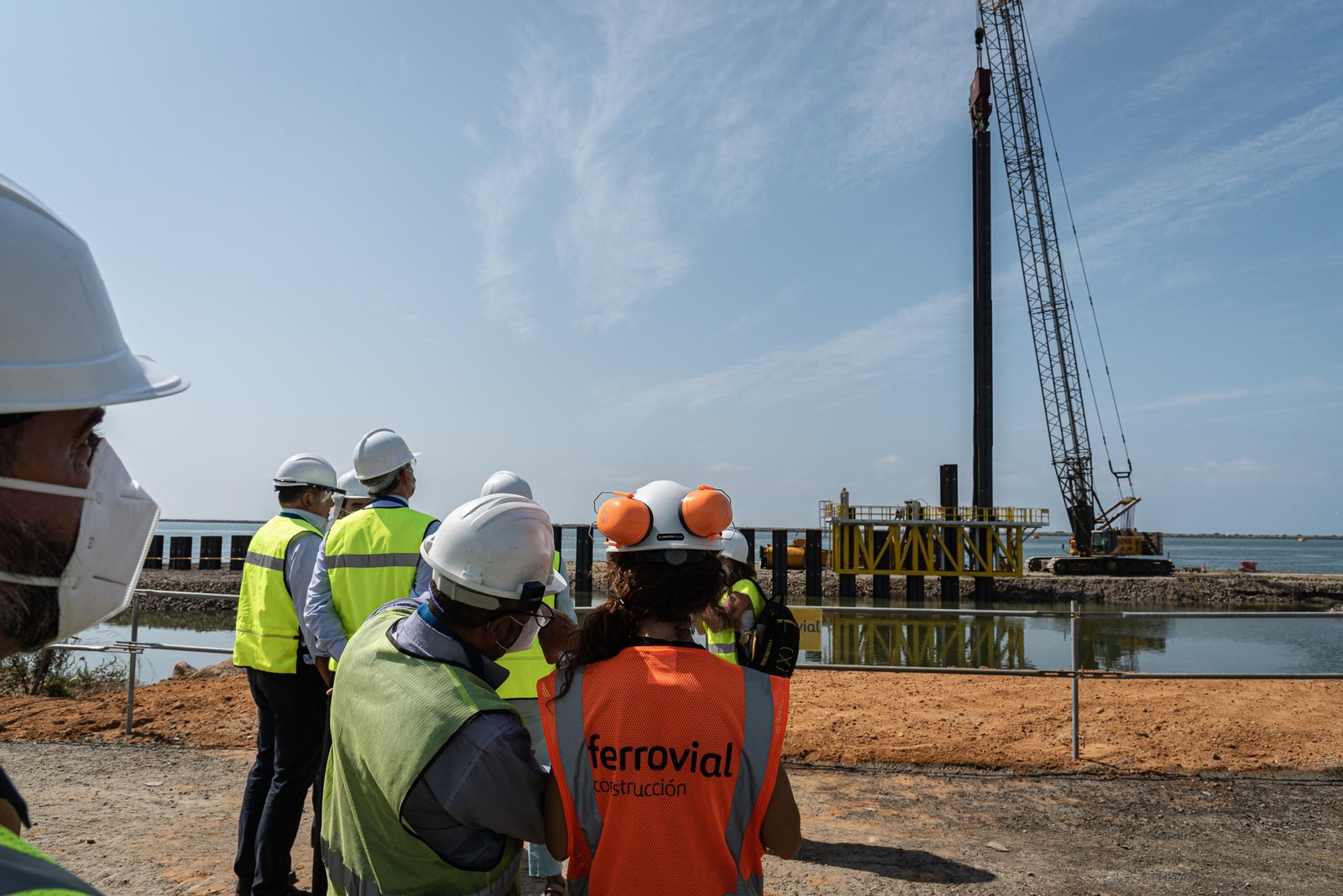 Imágenes de a obra de ampliación del muelle sur del Puerto de Huelva