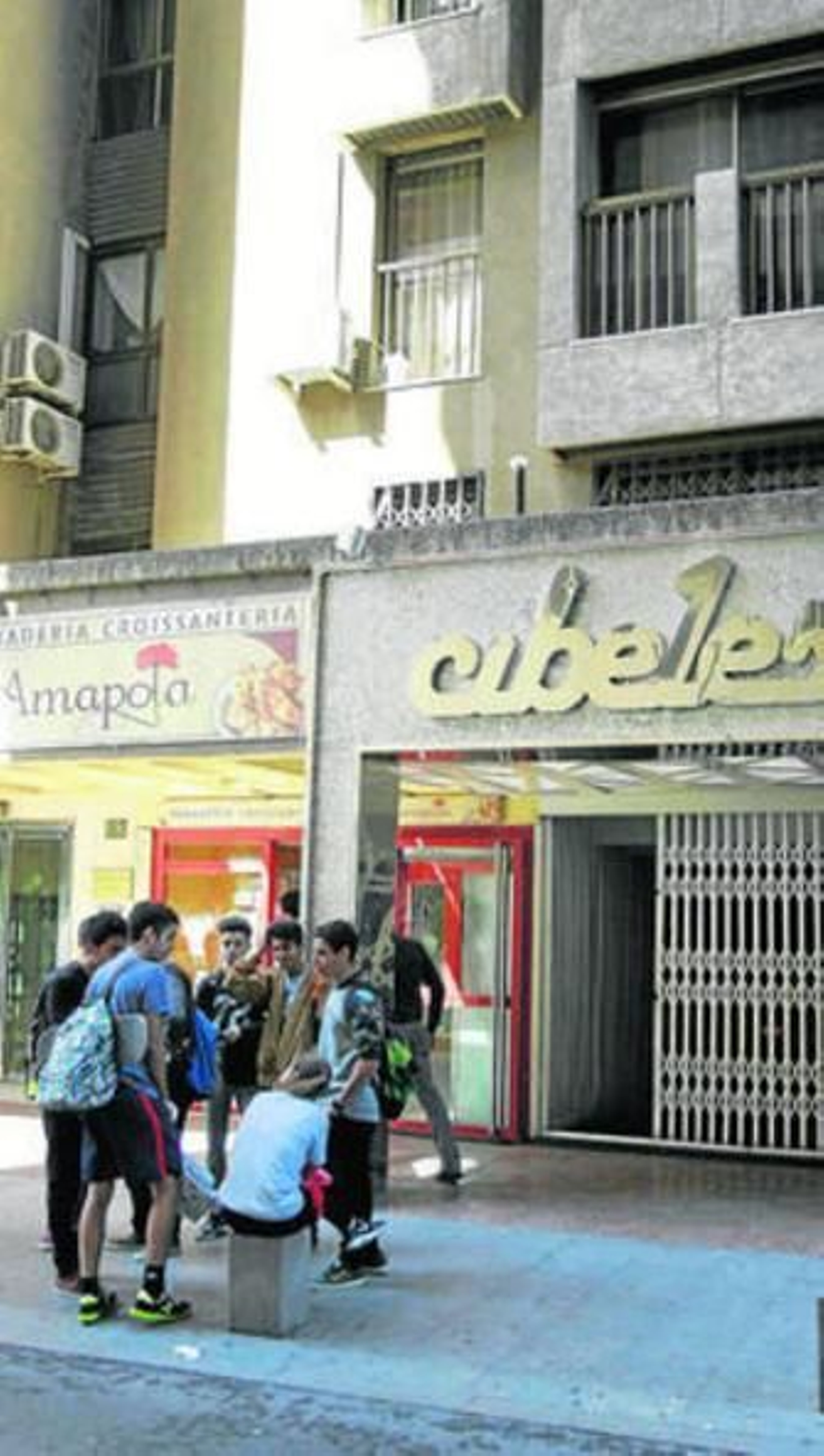 Fachada de la discoteca Cibeles.