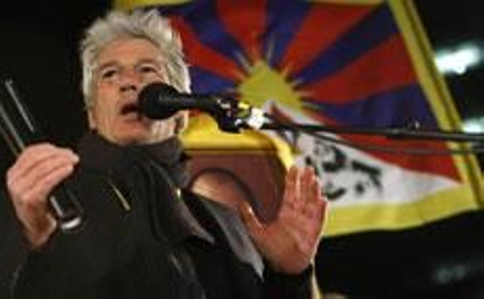 Las protestas preceden a la antorcha olímpica en San Francisco