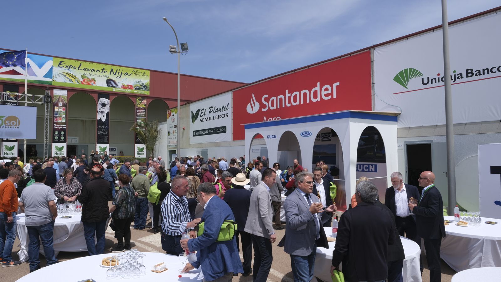 Imágenes de las jornadas de la CUCN sobre el agua en la Expolevante de Níjar.