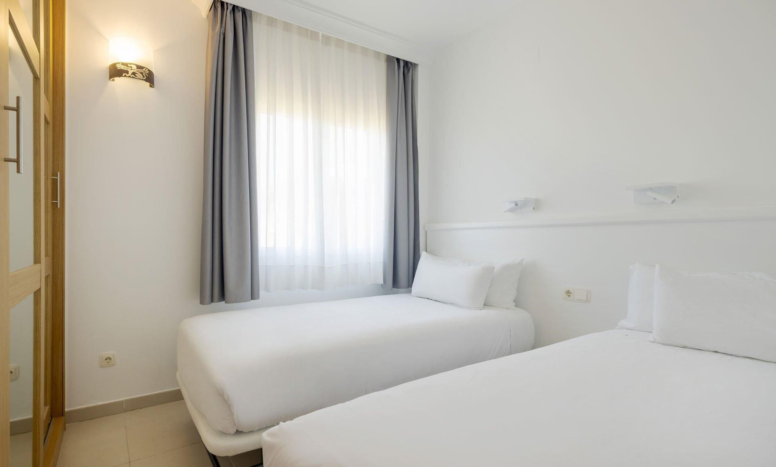 Así son los hoteles que la cadean Ilunion, de la ONCE, tiene en la provincia de Cádiz.