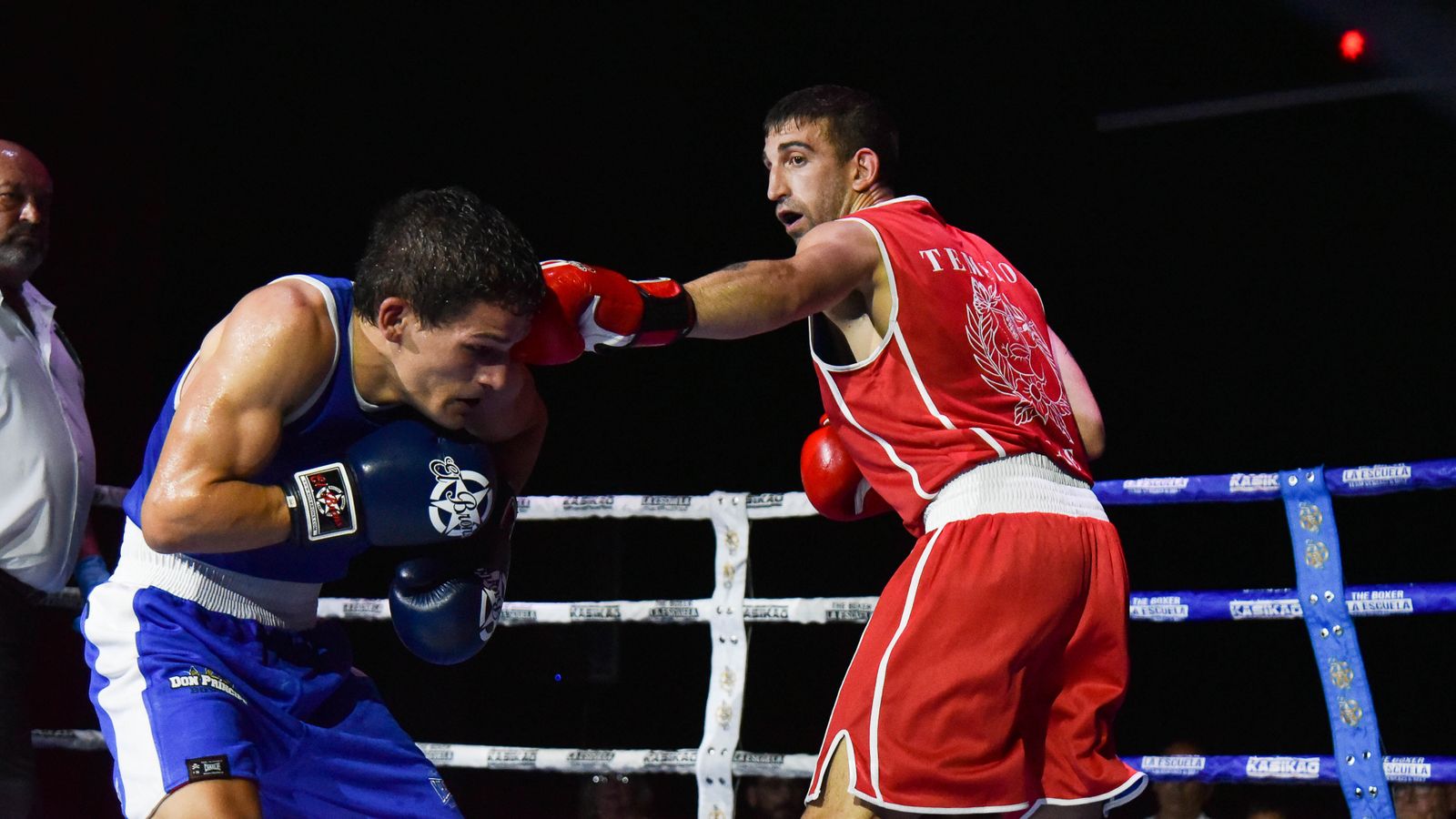 Fotos de la velada de boxeo del Don Príncipe en el casino de San Roque