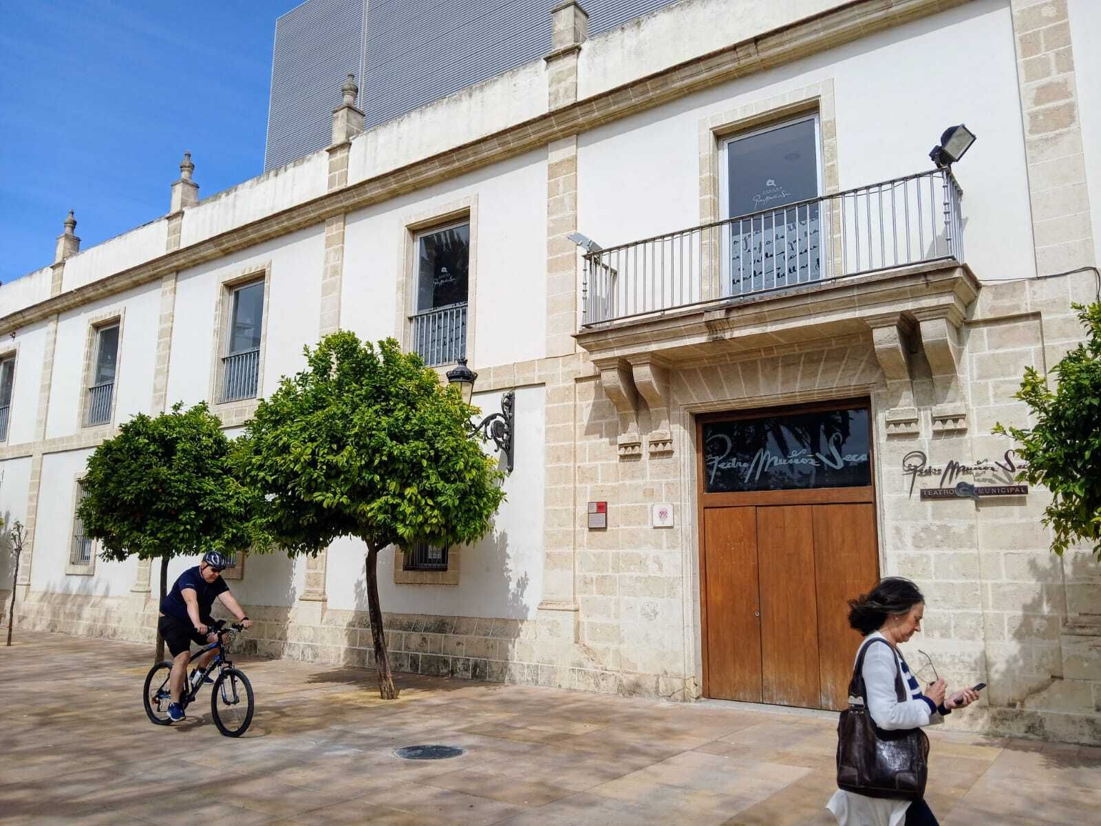 Las imágenes de la reforma de la plaza de El Polvorista, en El Puerto de Santa María