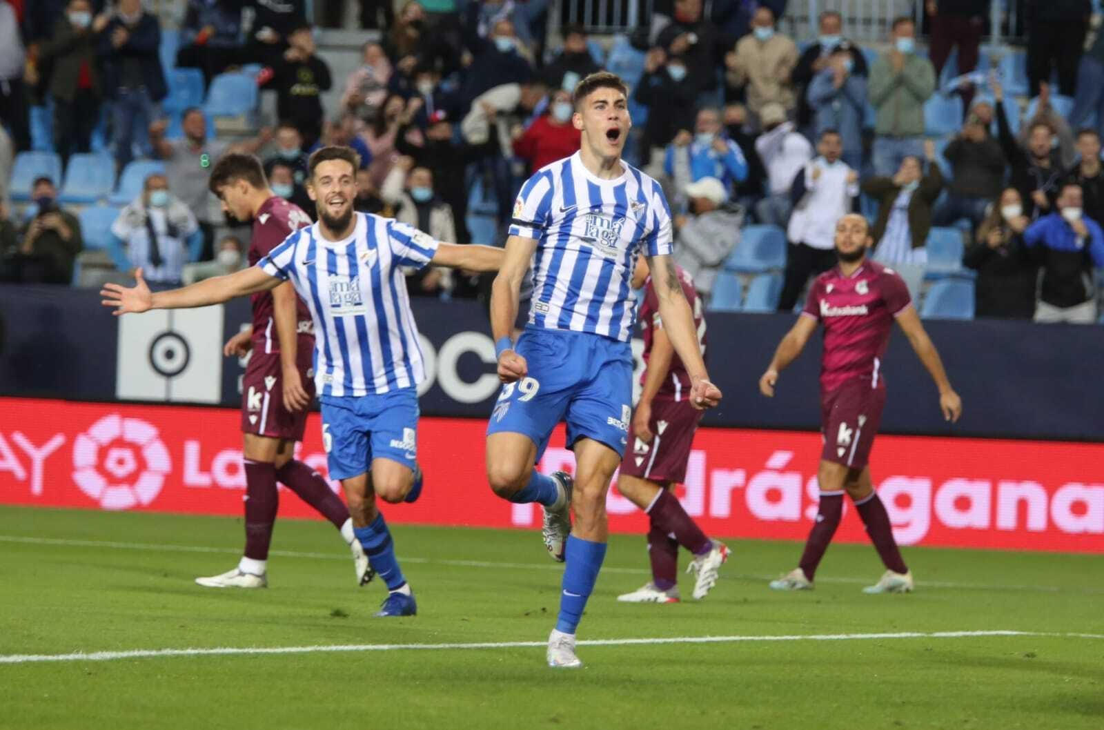 Las fotos del Málaga-Real Sociedad B