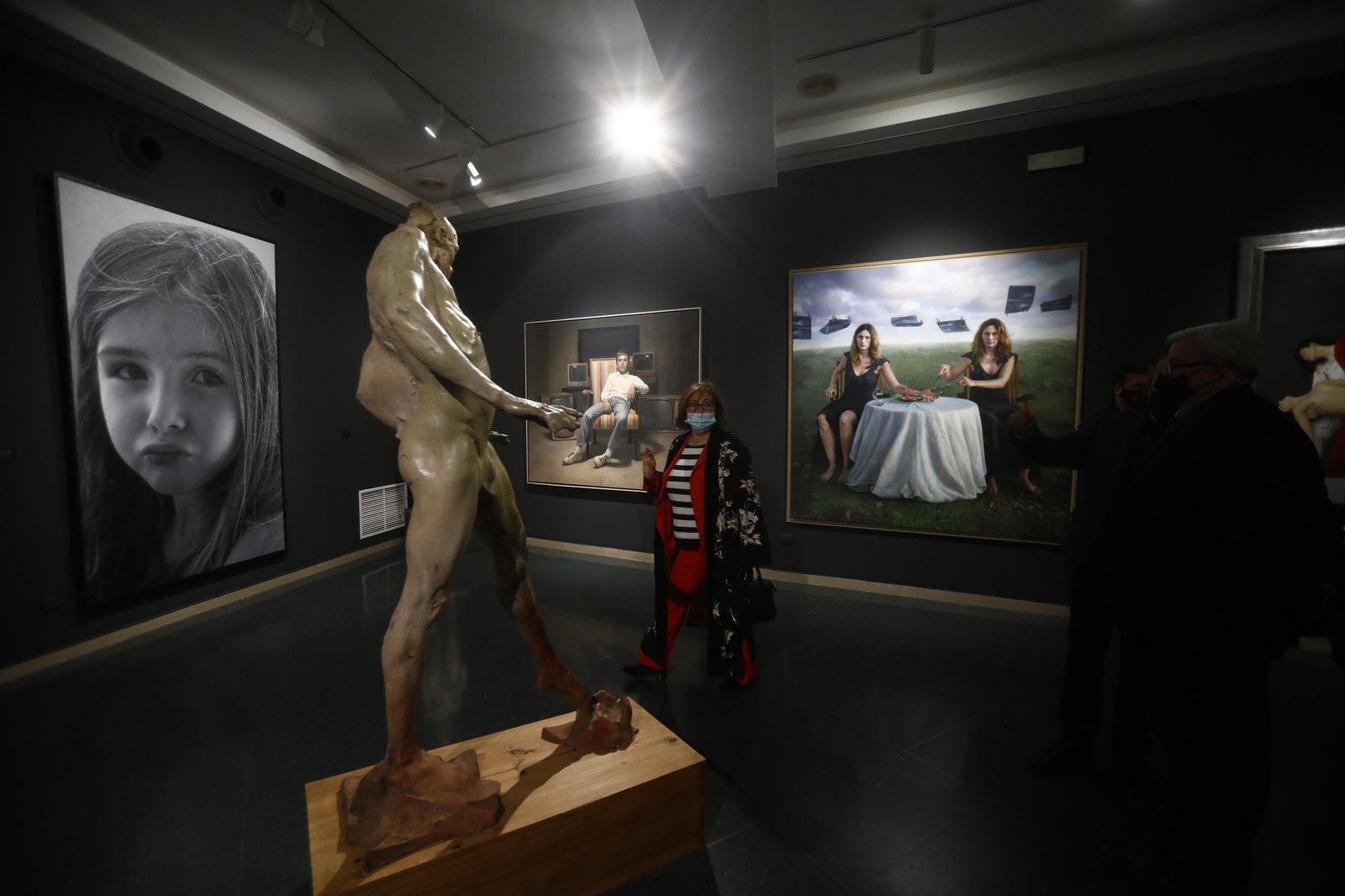 La exposición 'El renacer de la figuración' en la sala Vimcorsa de Córdoba, en imágenes