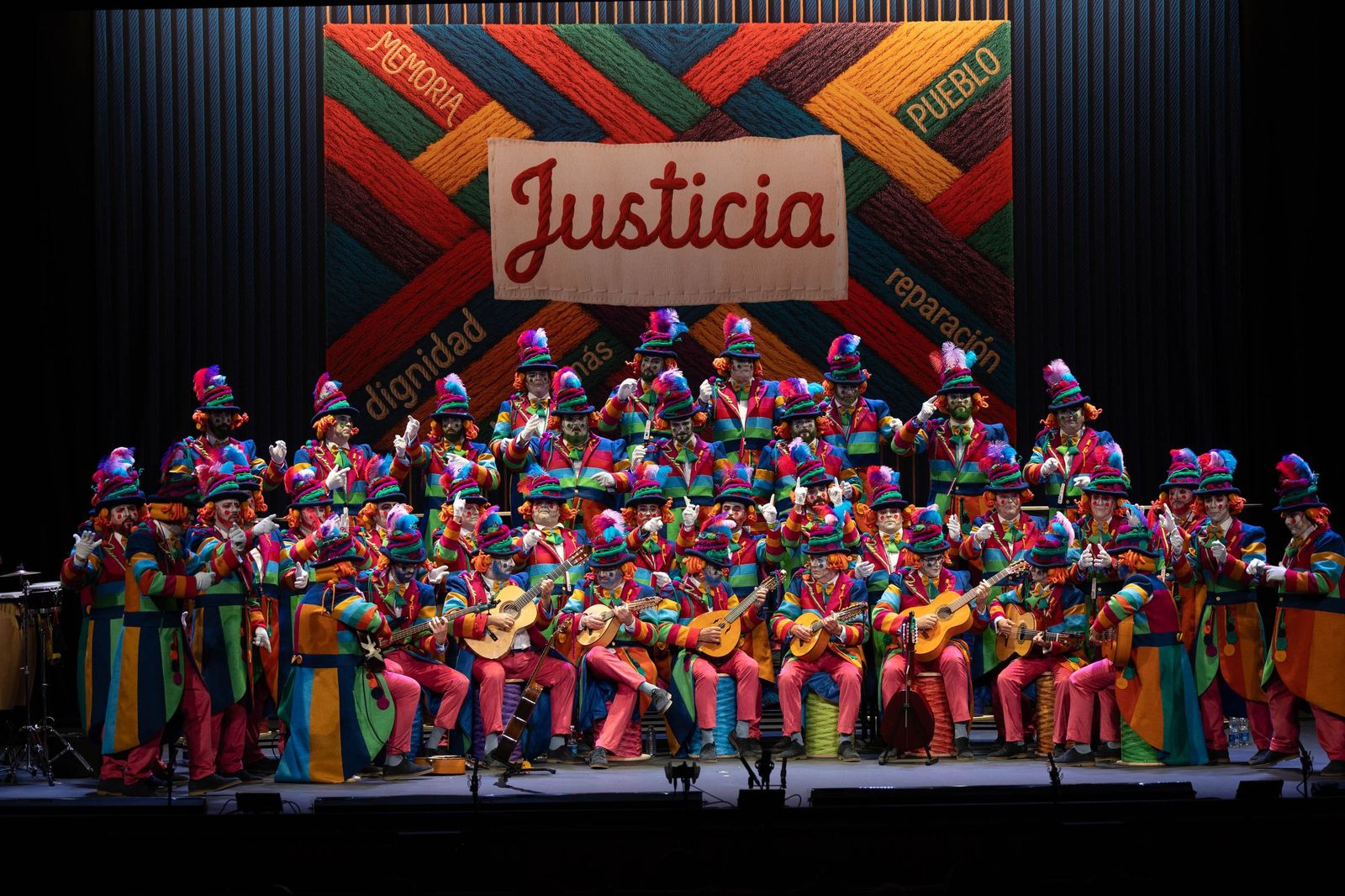 Búscate en las mejores imágenes de la primera sesión de preliminares del COAC 2026