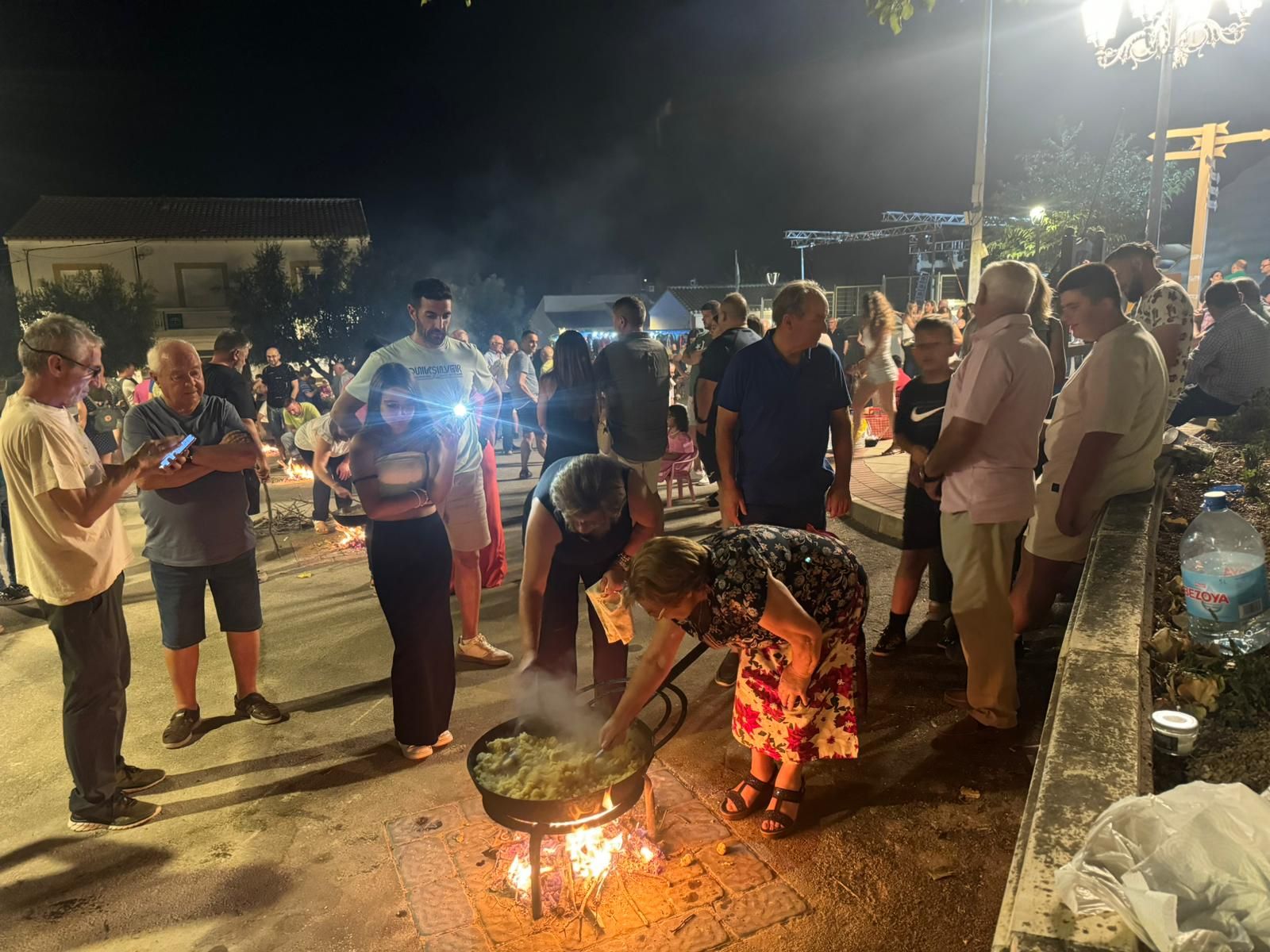 Miles de personas se dieron cita en Topares este fin de semana para disfrutar de esta tradición.
