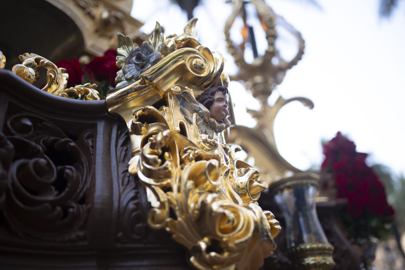 La Hermandad del Santo Entierro de la Semana Santa de Huelva 2023, en imágenes