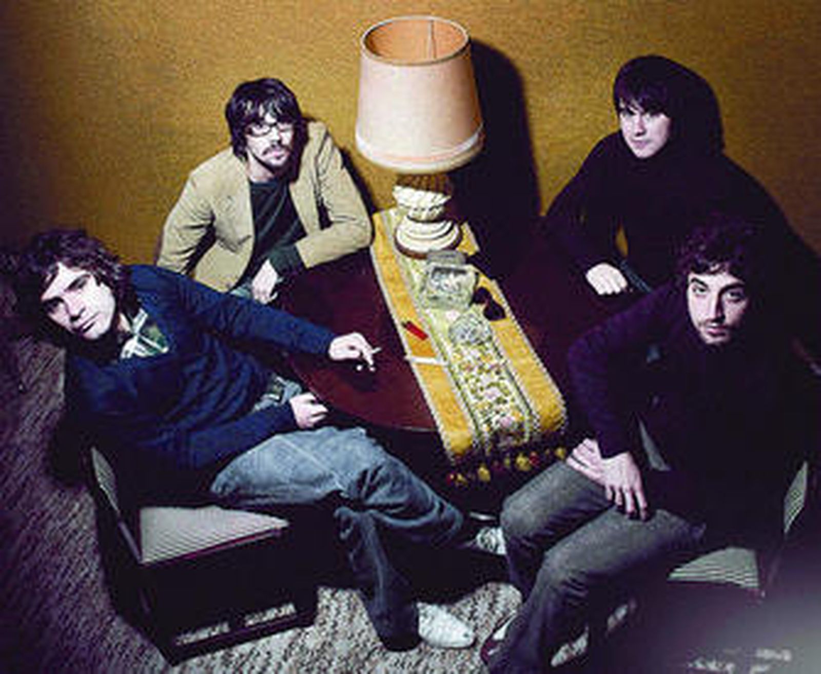 Aunque clasificados como indie, Lori Meyers cantan en castellano.