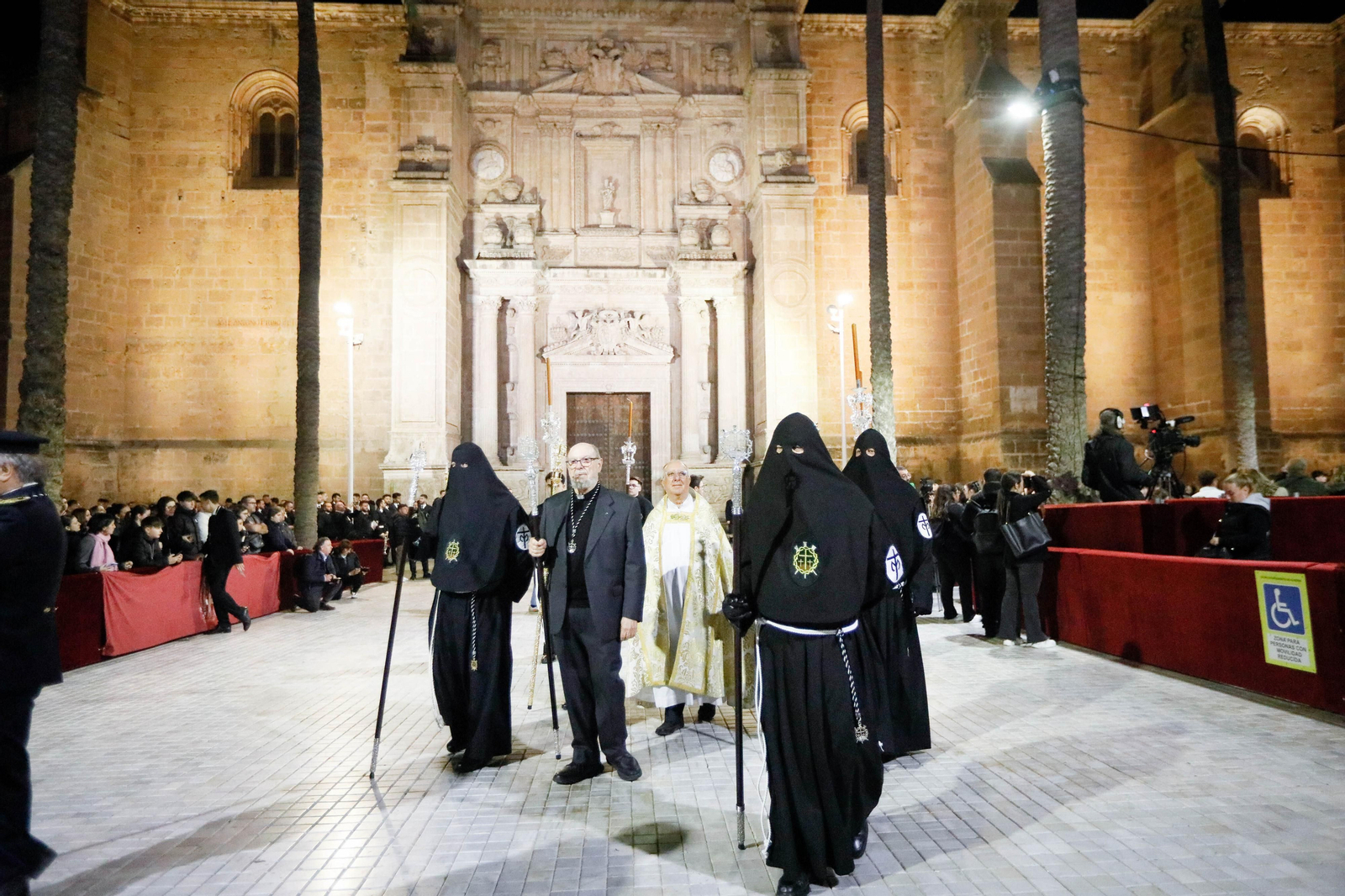 La procesión del Calvario, en imágenes