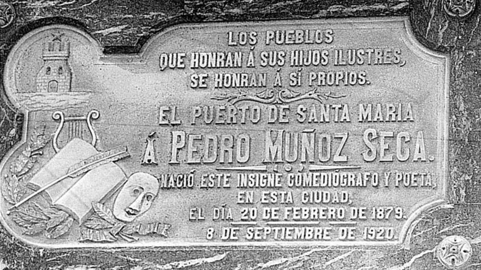 Placa conmemorativa de la casa natal de Pedro Muñoz Seca.