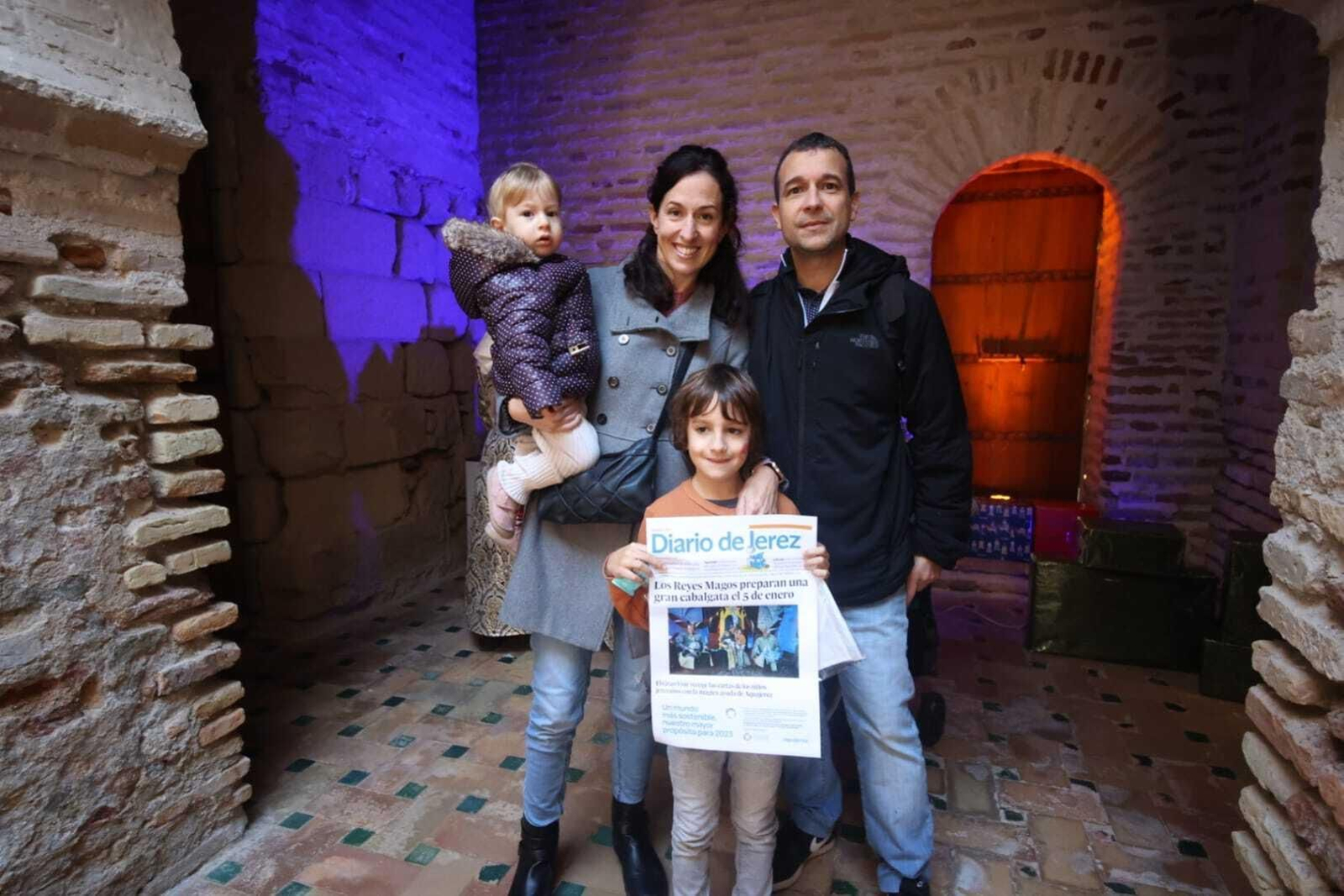 La Cartera Real recoge las cartas de los niños en el Alcázar