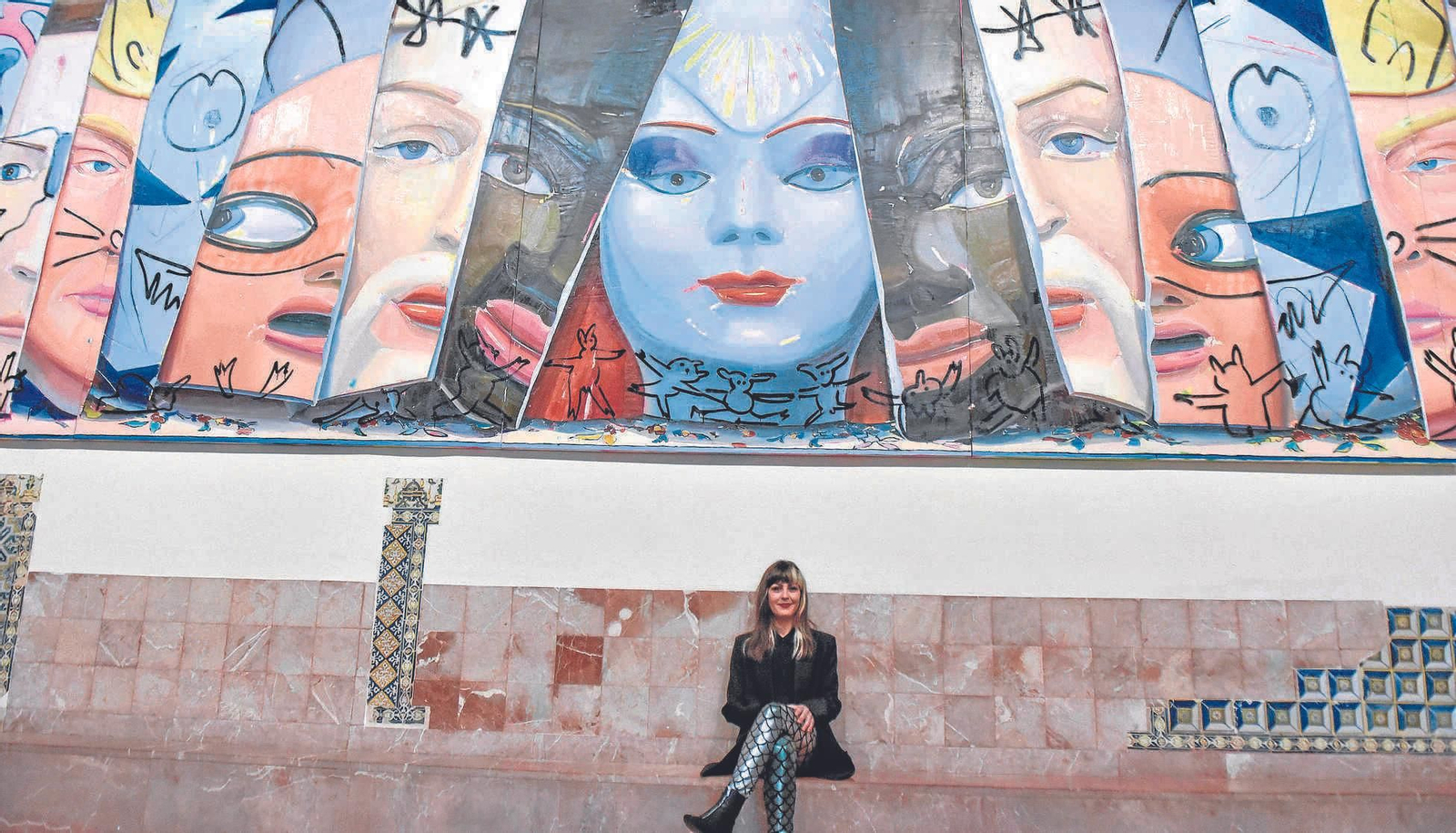 Ana Barriga, ante la pieza principal de su proyecto en el CAAC.