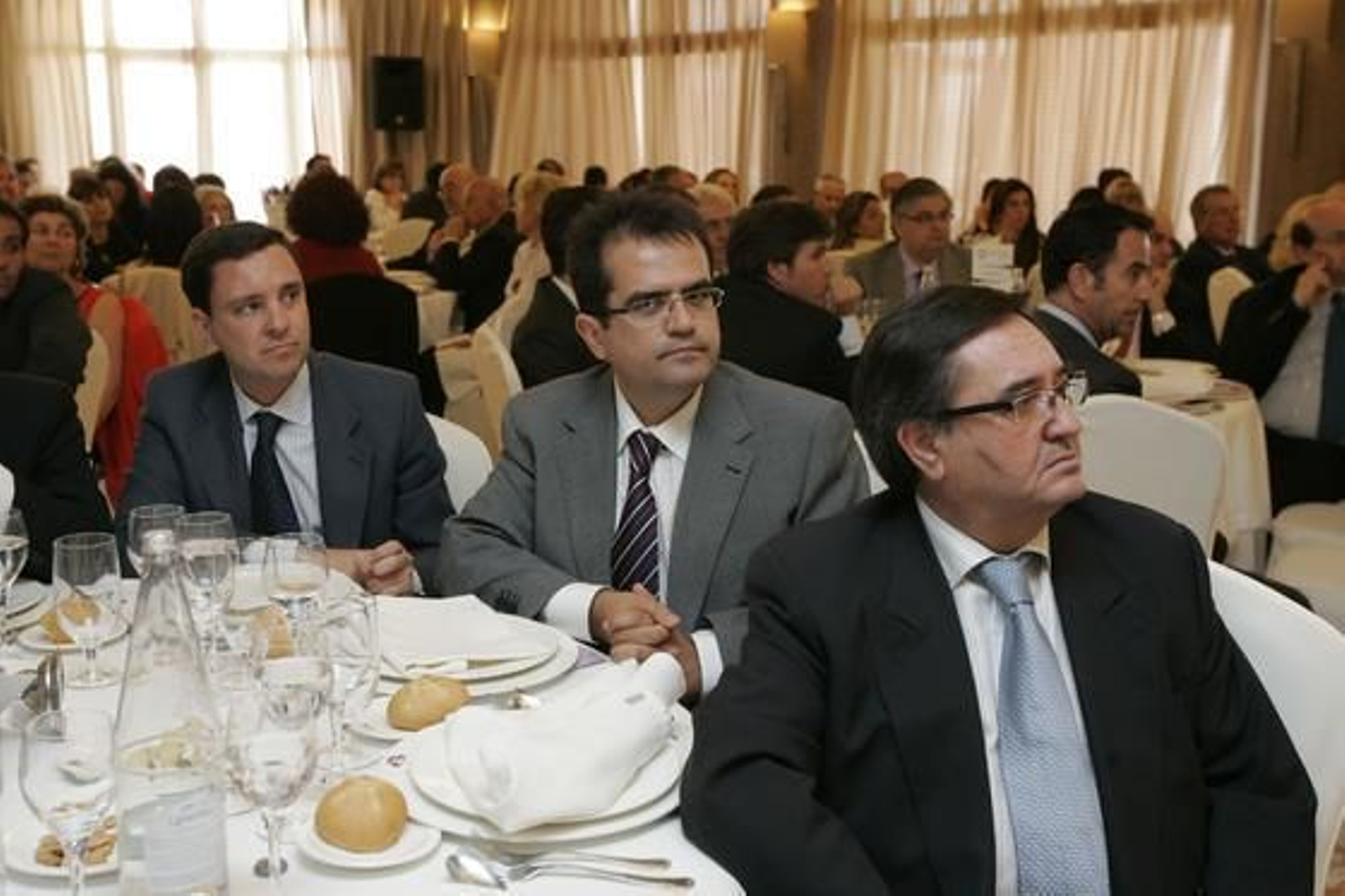 Juan de la Rosa, secretario de Organización del PP andaluz, el alcalde de Níjar, Antonio Jesús Rodríguez, y el concejal Esteban Rodríguez. 

Foto: J. Alonso/ R. Gonzalez