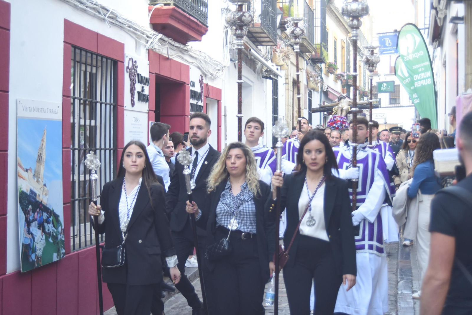Las mejores fotos del traslado de la hermandad de la Agonía de Córdoba