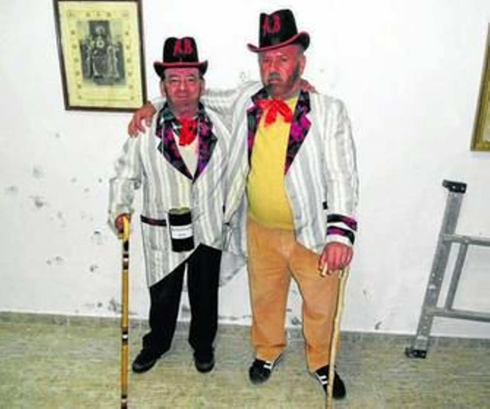 Los 'Alcaldillos' van perfectamente ataviados para la ocasión.