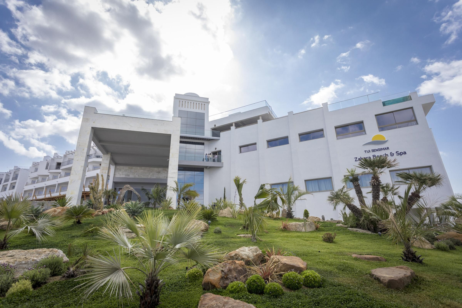 El hotel Zahara Beach & Spa, en imágenes