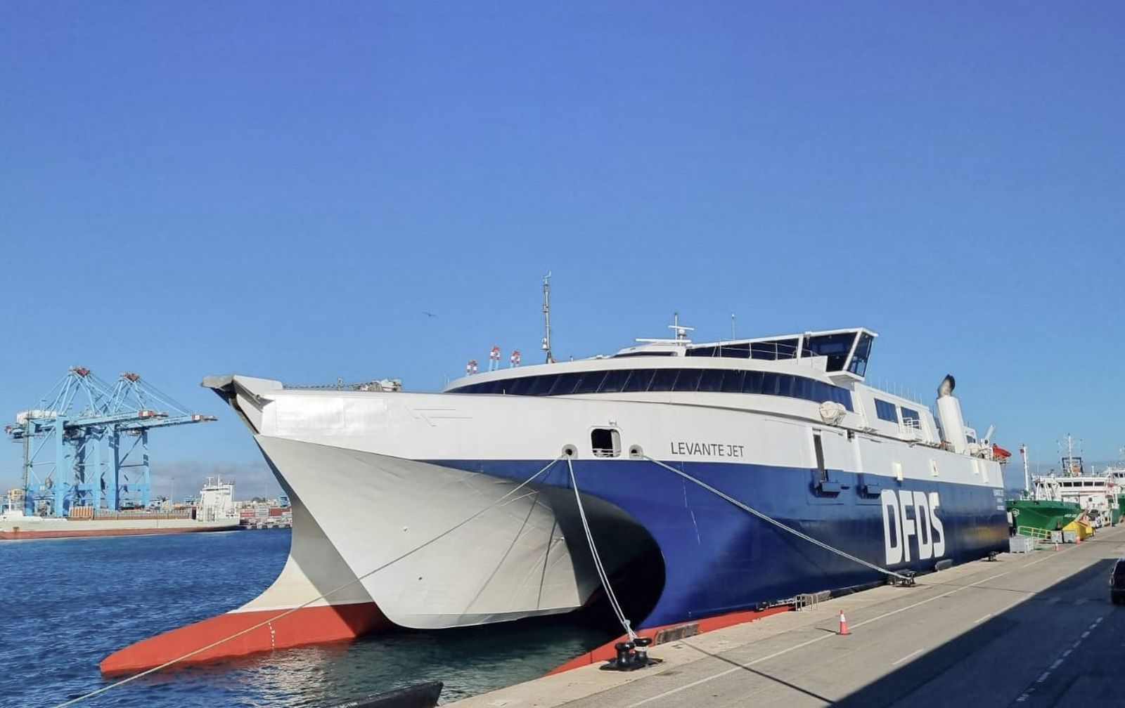 El buque rápido 'Levante Jet' de DFDS.