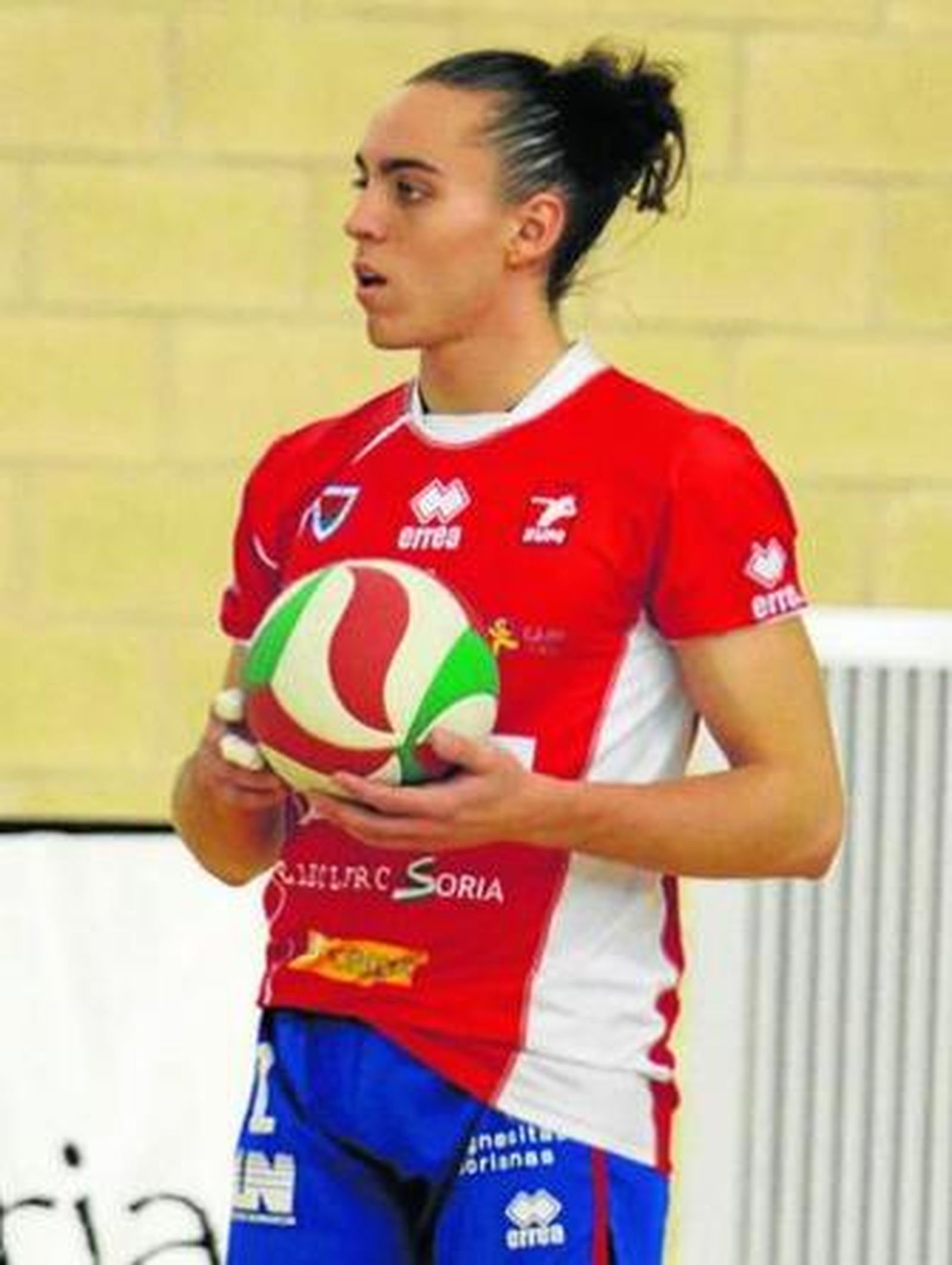 Fran Ruiz, con la camiseta del Numancia.