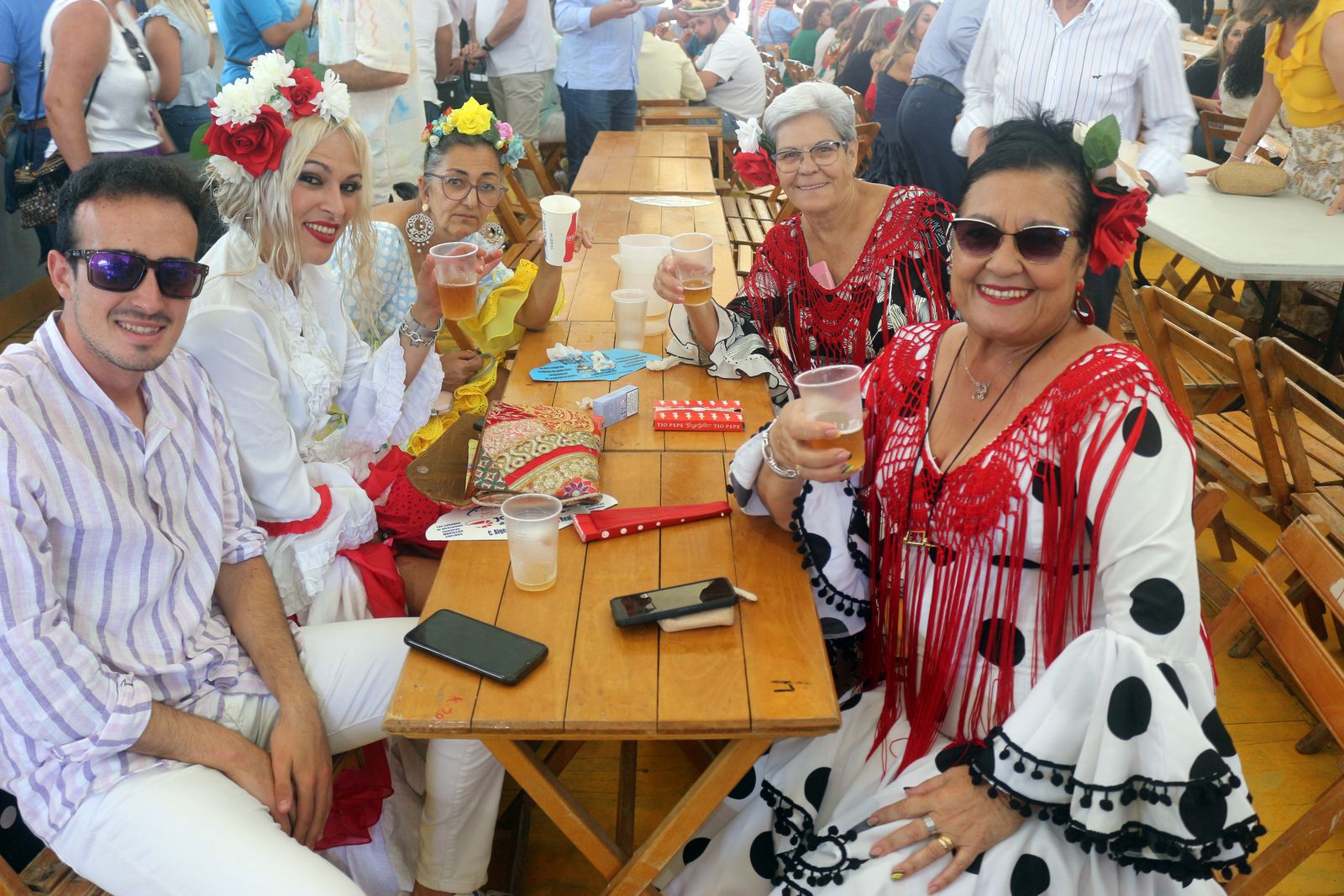 Búscate en las imágenes del viernes de Feria de Puerto Real