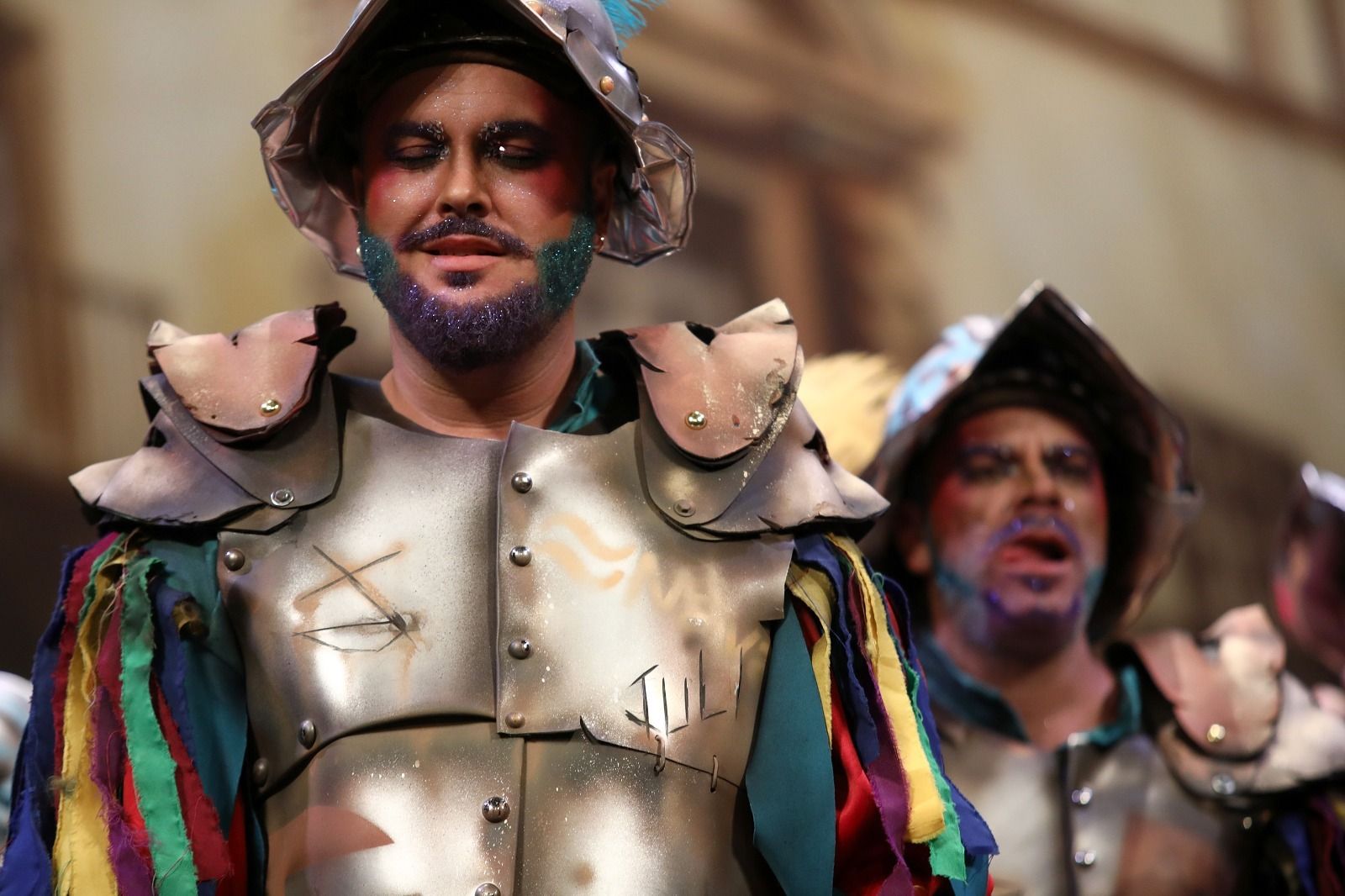 Germán García Rendón durante la actuación de su comparsa.