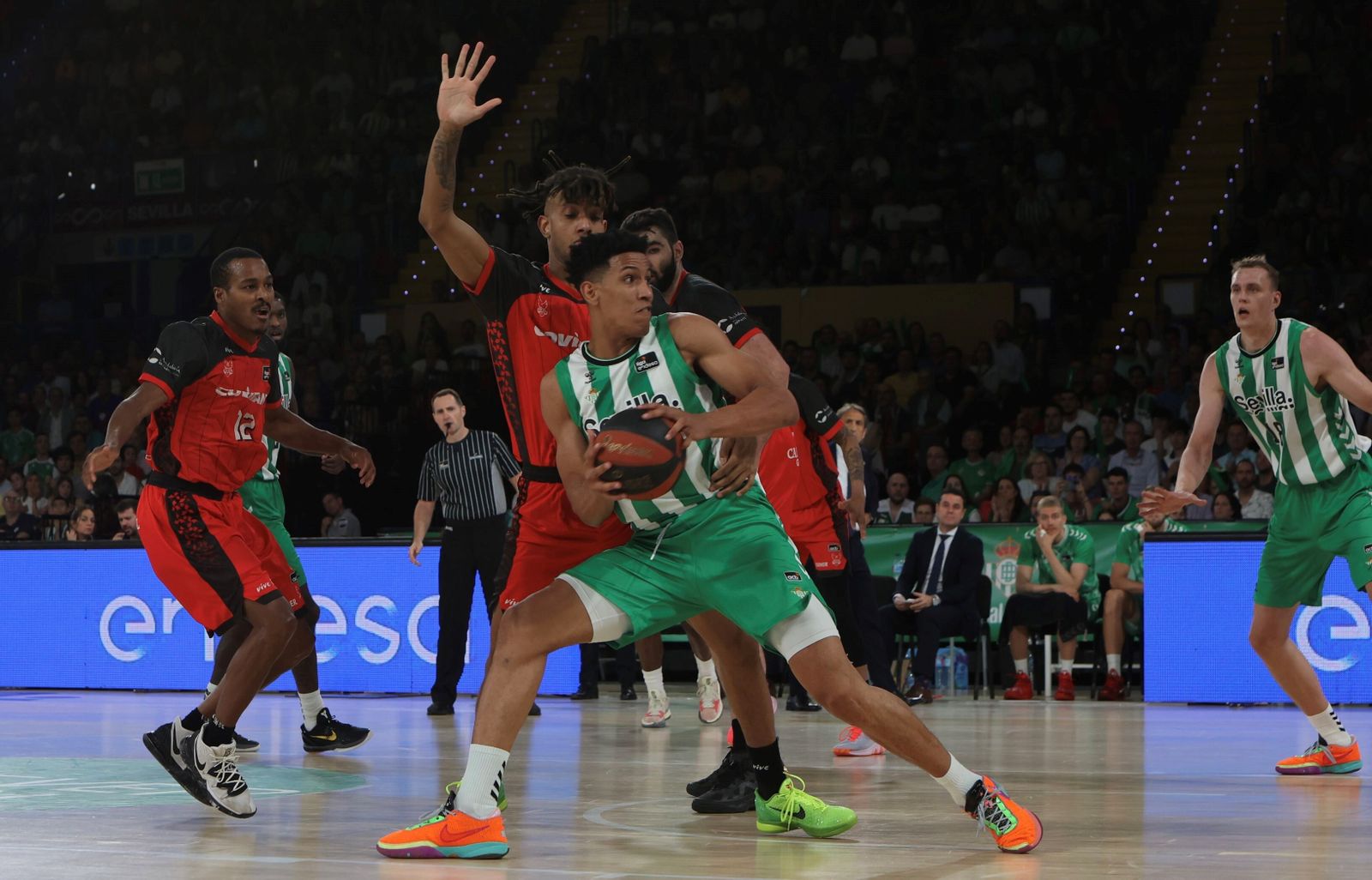 Las fotos del Betis - Covirán Granada