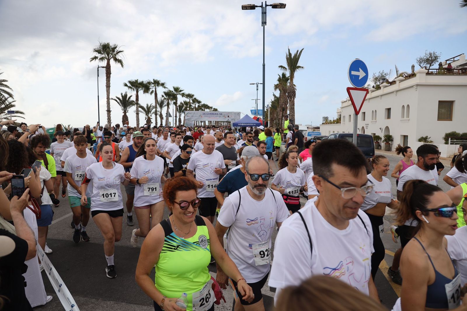 Las fotos de la 3ª carrera solidaria Memorial Vicente Granados en Málaga