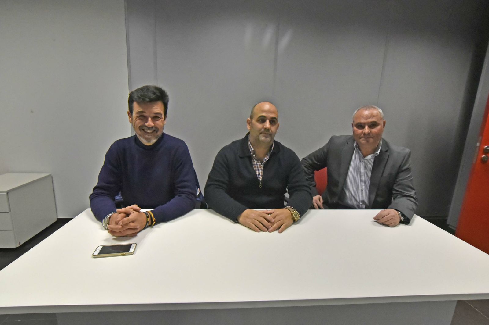 Manuel González Bazán, Álvaro Cuadros y José Miguel Gómez, en su presentación.