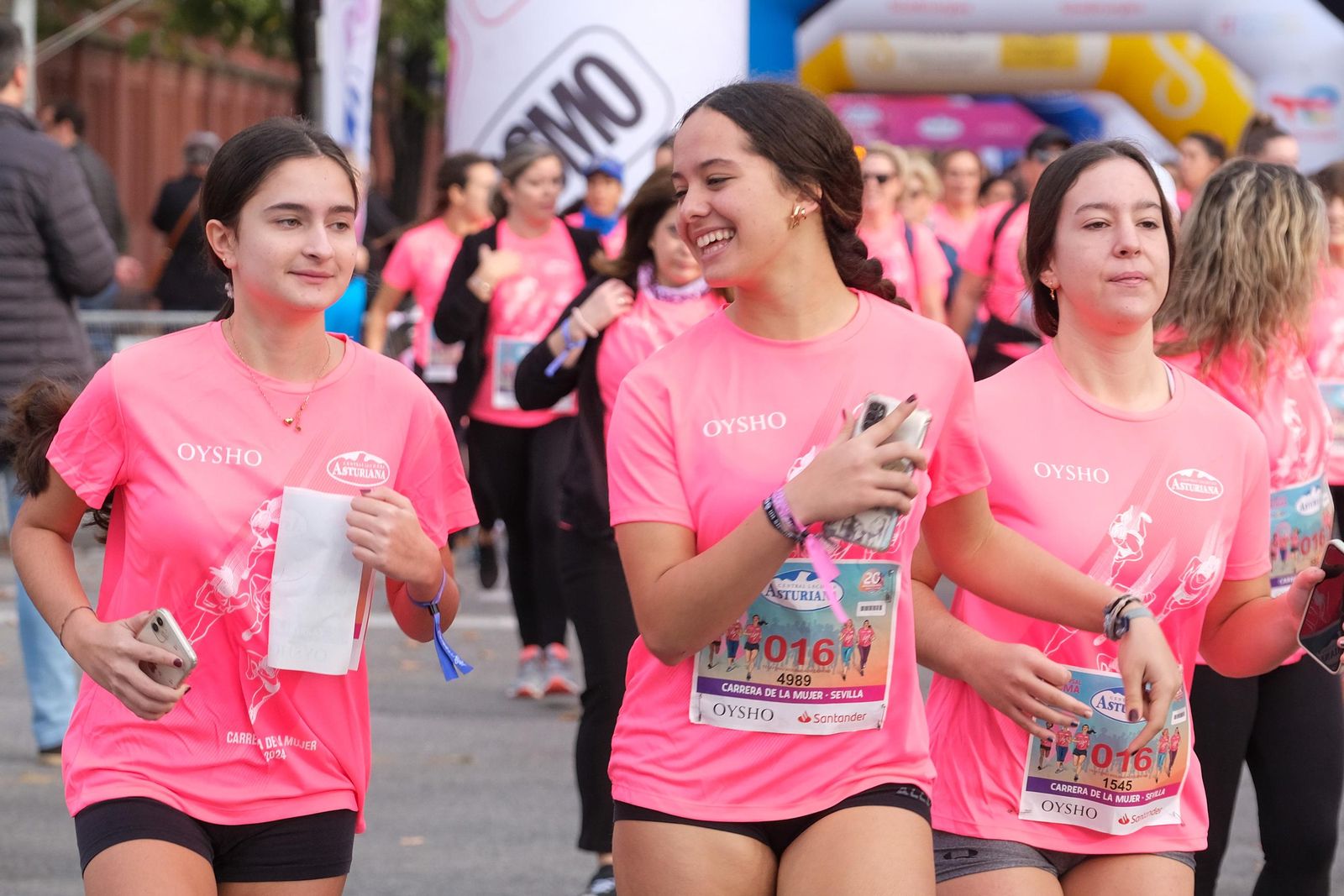 Búscate en la carrera de la mujer