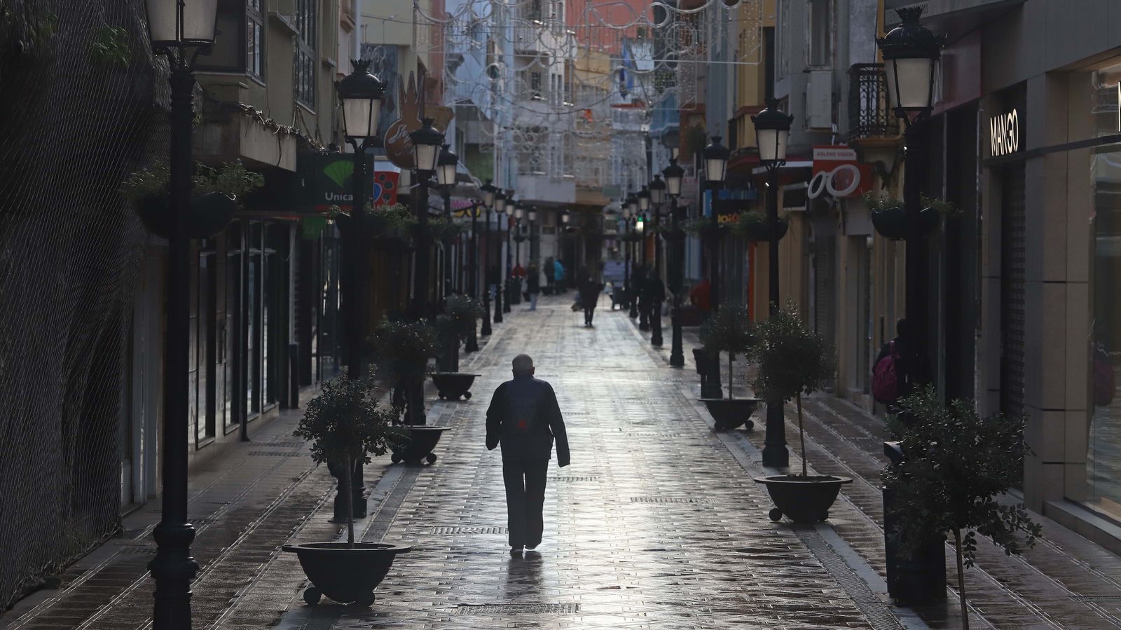 Fotos del primer día de alerta 4 grado 2 en La Línea