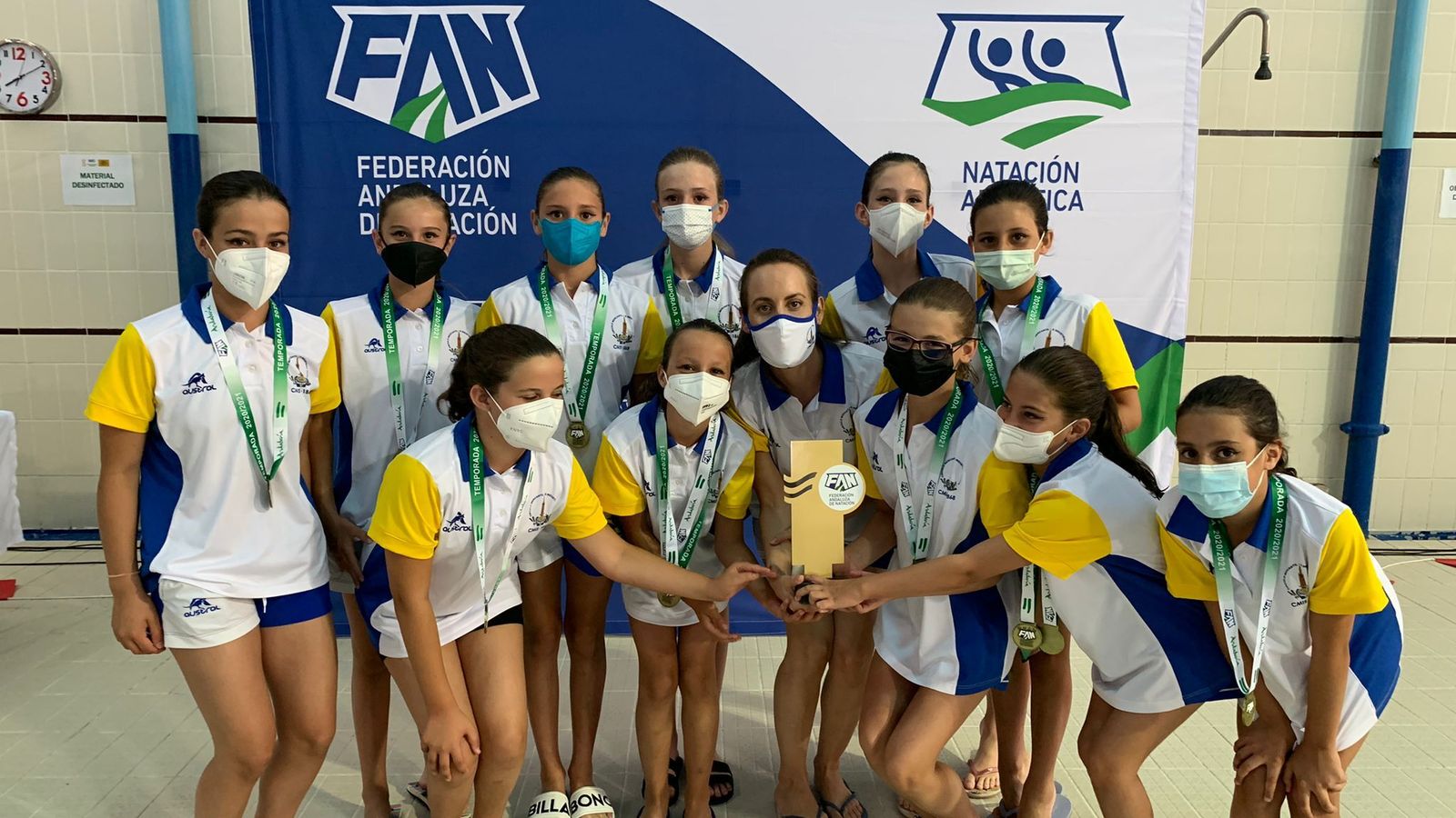 El equipo alevín del Círculo Mercantil.