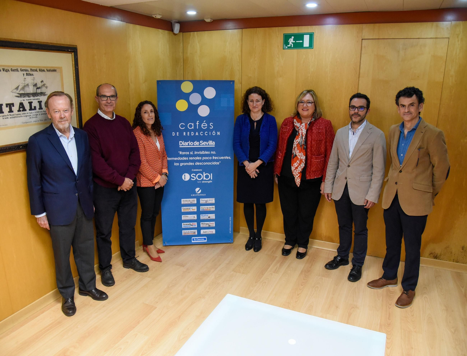 Pablo Beca, Domingo Daga, Raquel Fernández, Nieves Romero, Verónica López, Alberto Jiménez y Francisco de la Cerda en el desayuno coloquio celebrado en la sede de Grupo Joly.