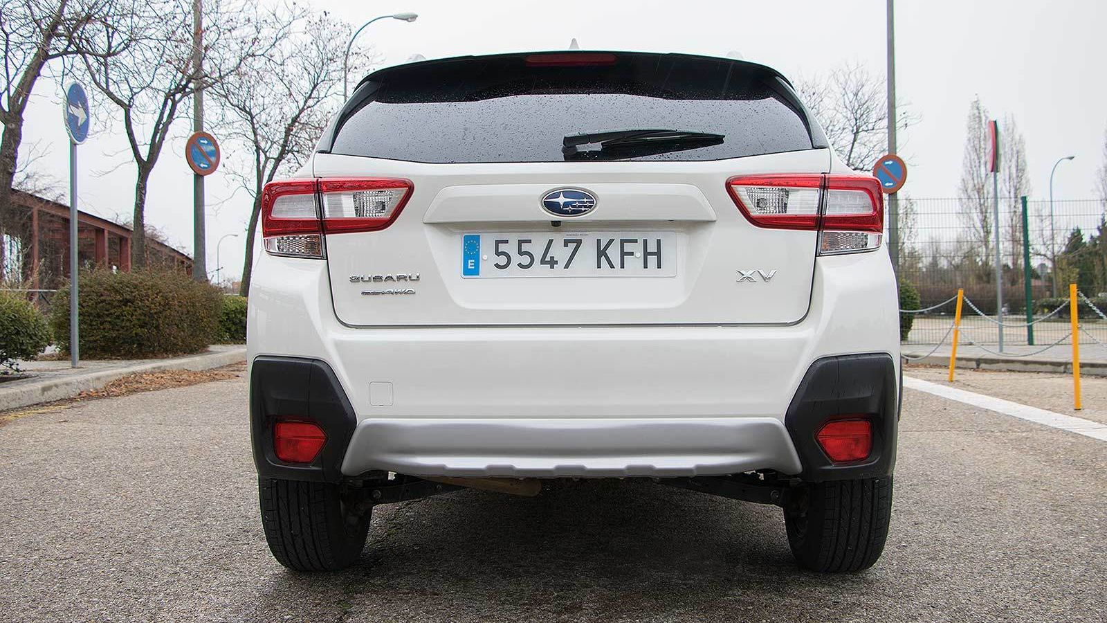 El maletero tiene un tamaño contenido: 385 litros.