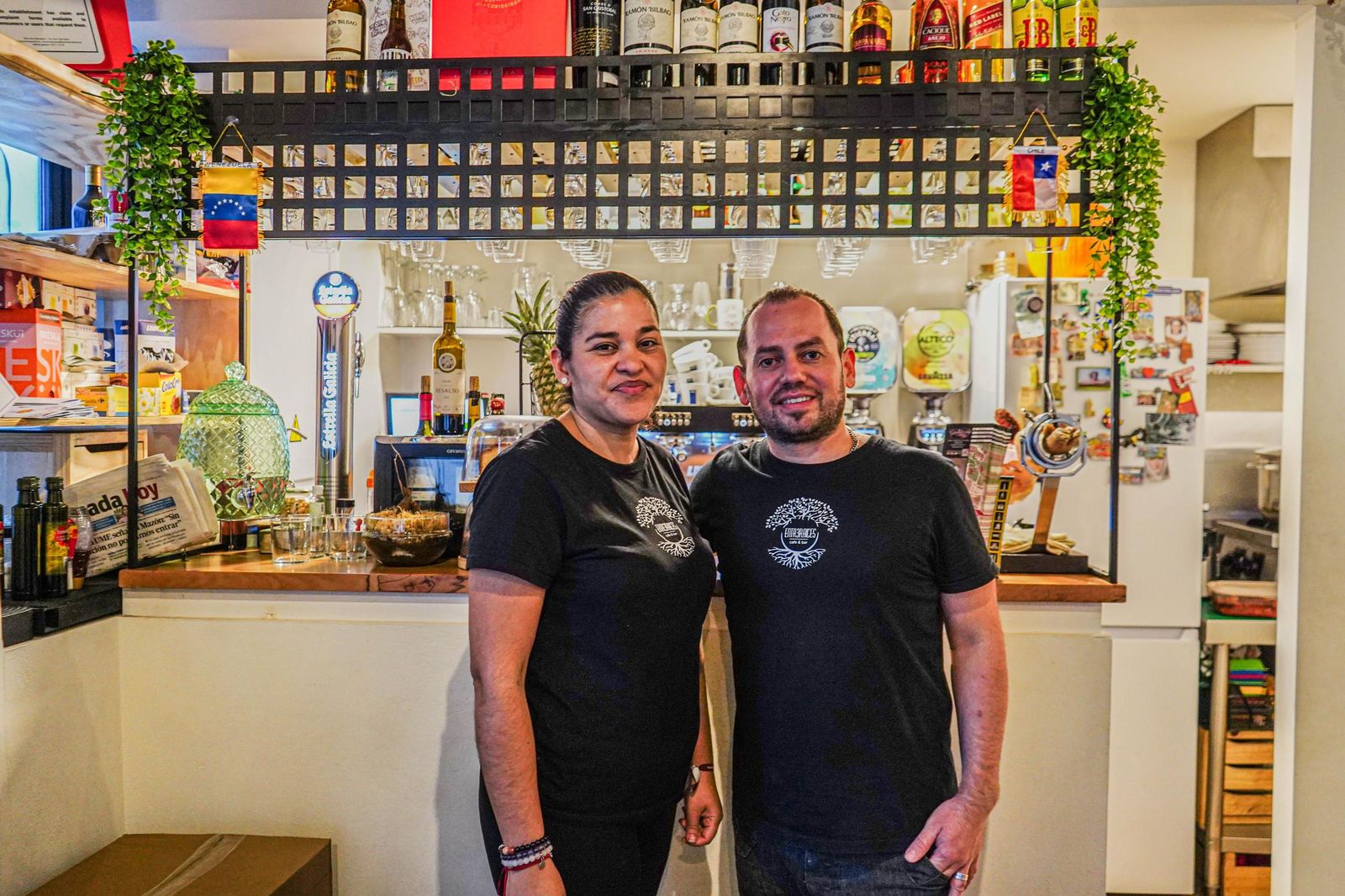 Yari y Matías, los creadores de este lugar tan único y especial y que este día cumple un año desde su apertura.