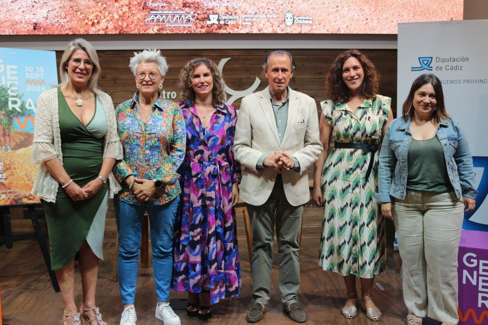 Participantes en la presentación de esta actividad. Participantes en la presentación de esta actividad.