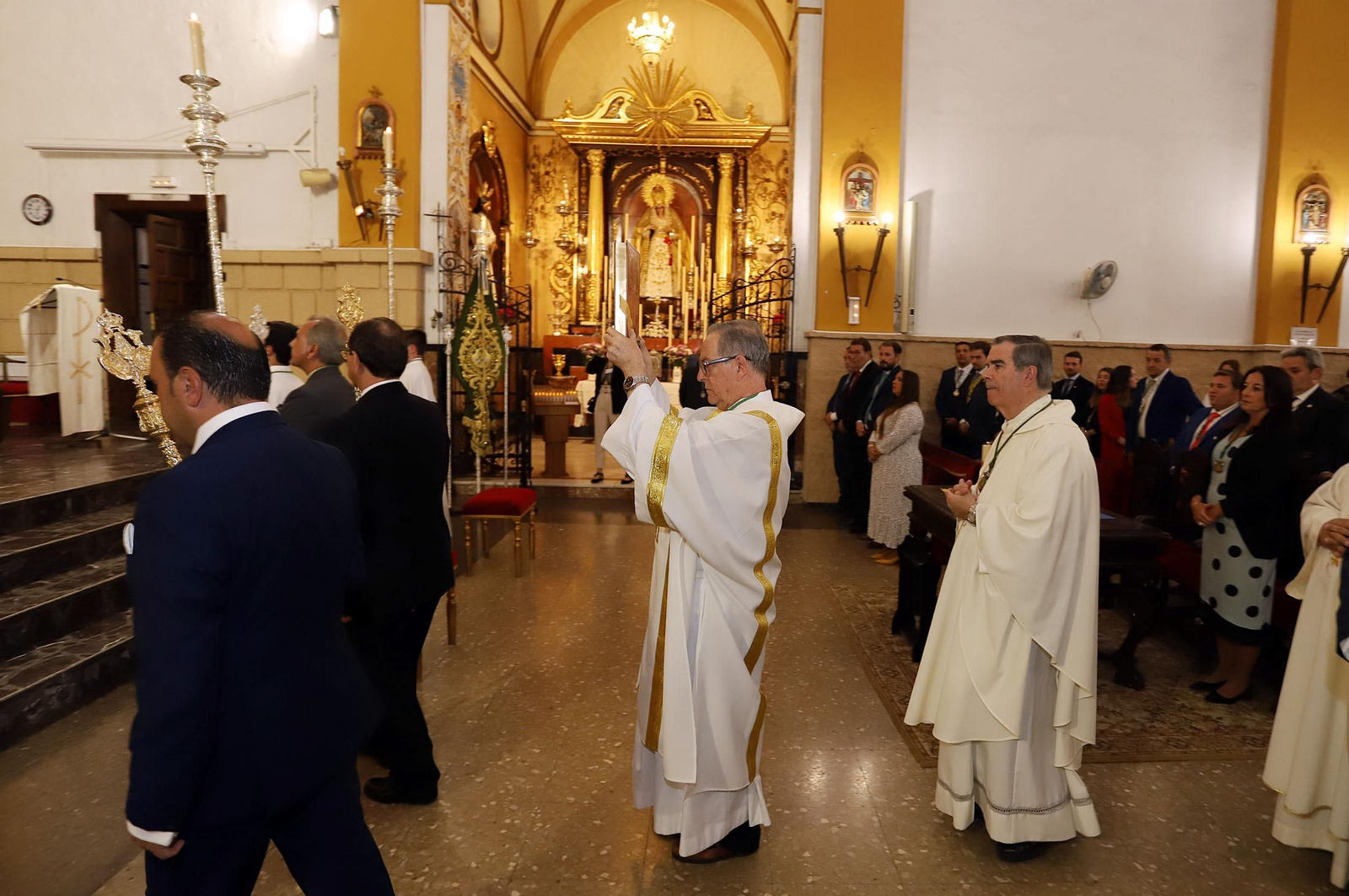 Imágenes de la función y traslado de la Hermandad del Rocío de Huelva