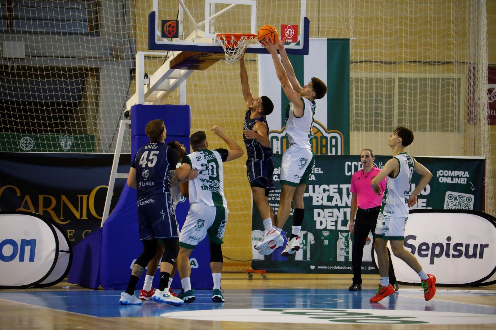 Las mejores fotos del triunfo del Coto Córdoba sobre Rioverde Clavijo en Vista Alegre