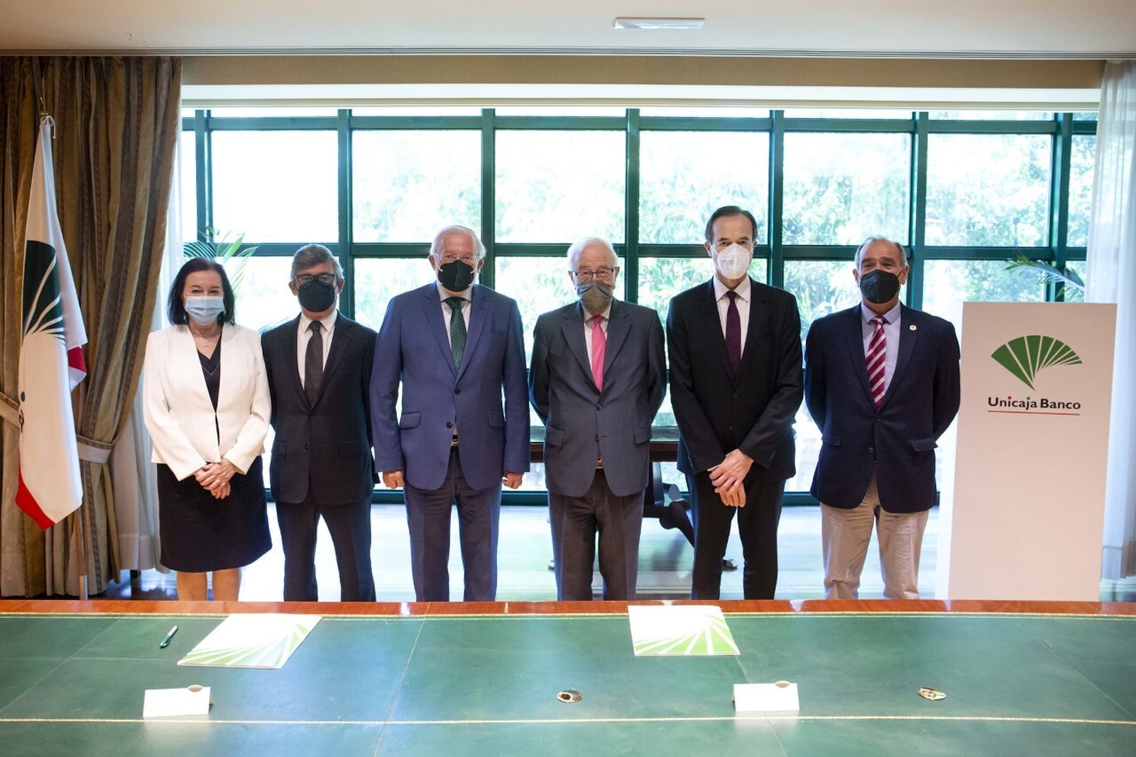 Firma que cristaliza la fusión entre Unicaja y Liberbank