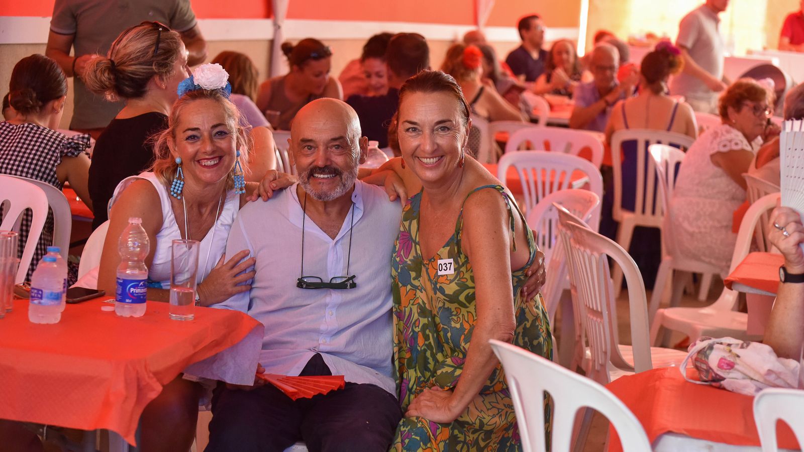 Búscate en las fotos del Domingo Rociero de la Feria de San Roque