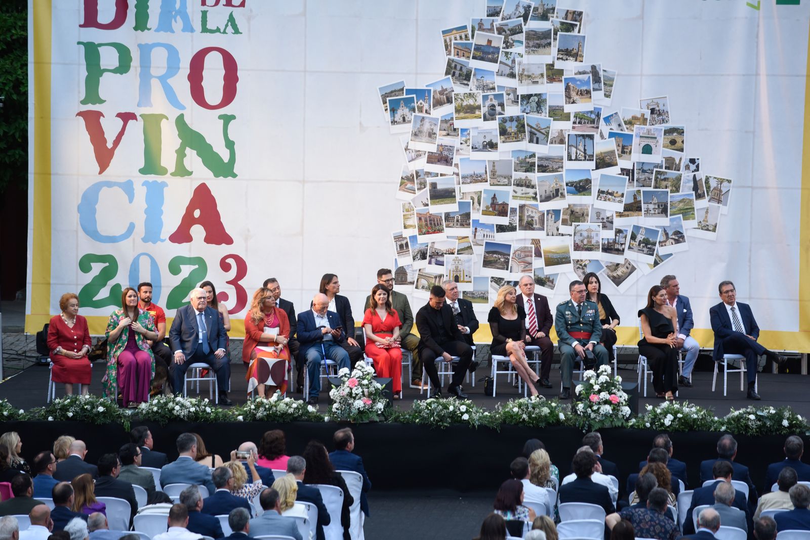 La entrega de las Medallas de la Provincia de Sevilla, en imágenes