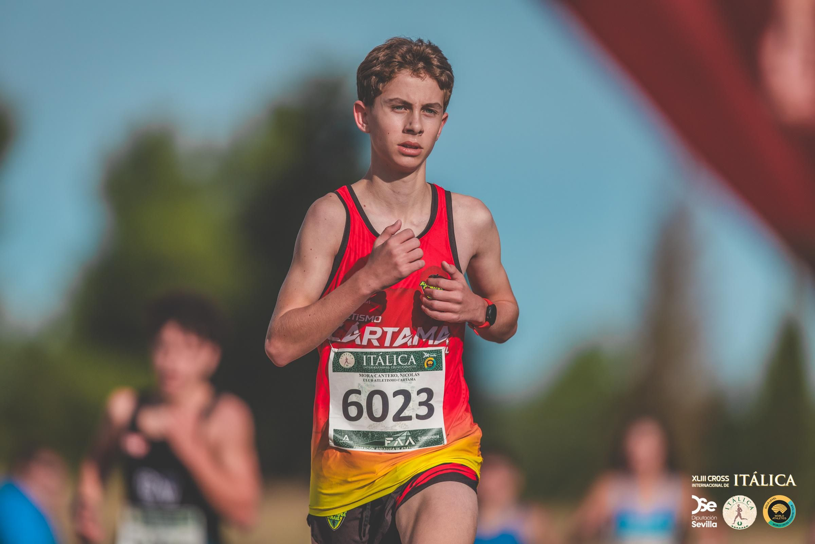 Búscate en las fotos del Cross de Itálica 2025 | 6