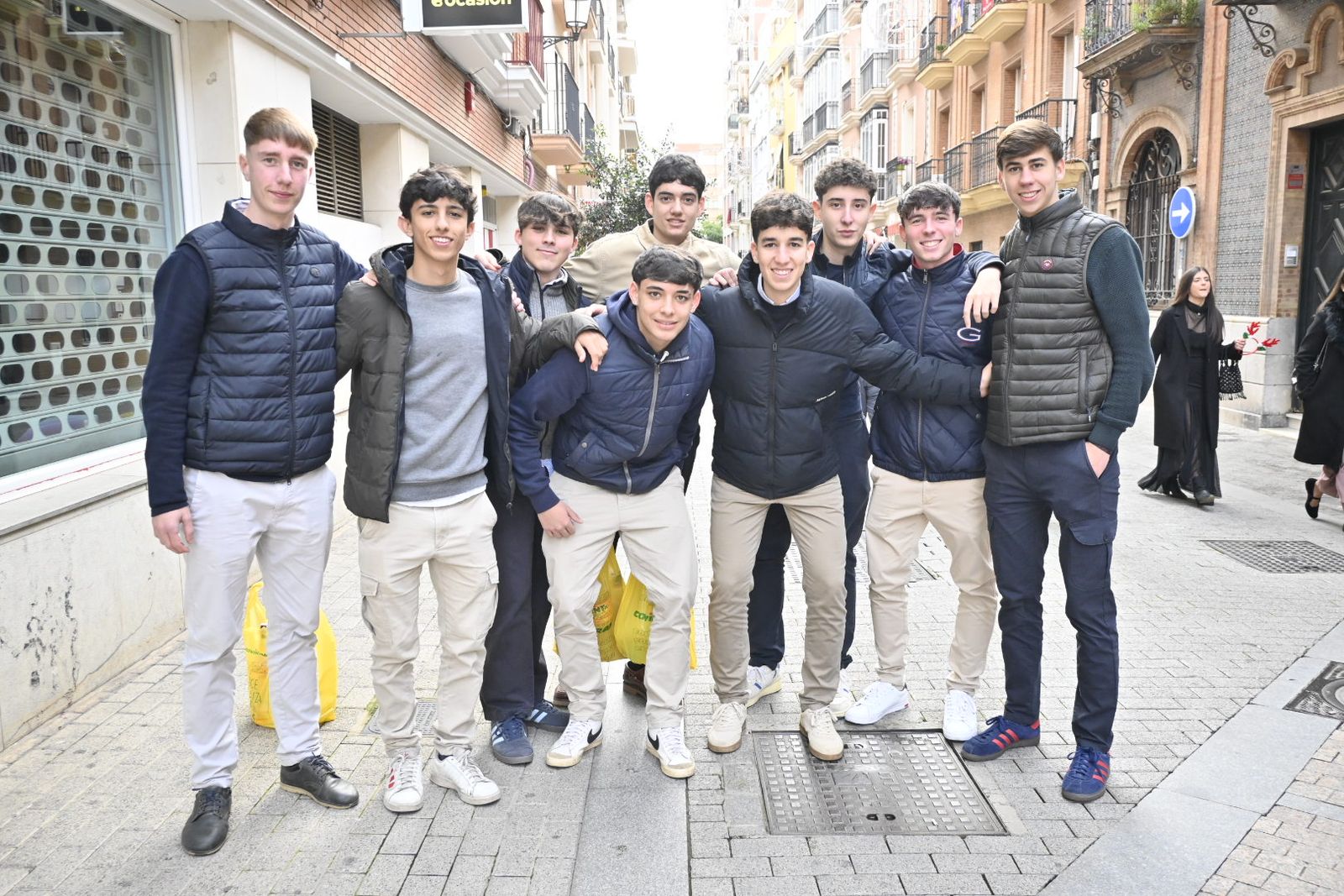 Búscate en las mejores fotografías del tardeo de este 31 de diciembre en Huelva