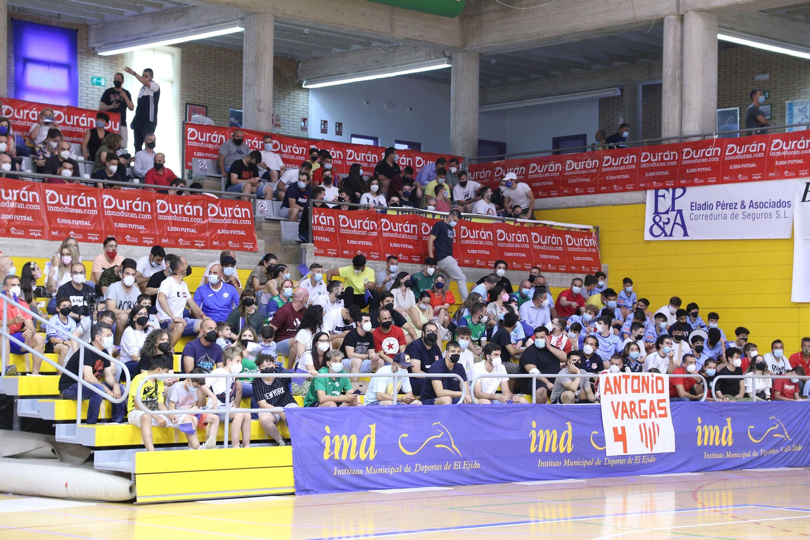 Fotogalería del primer partido de ascenso a Primera División EJIDO FUTSAL-MANZANARES