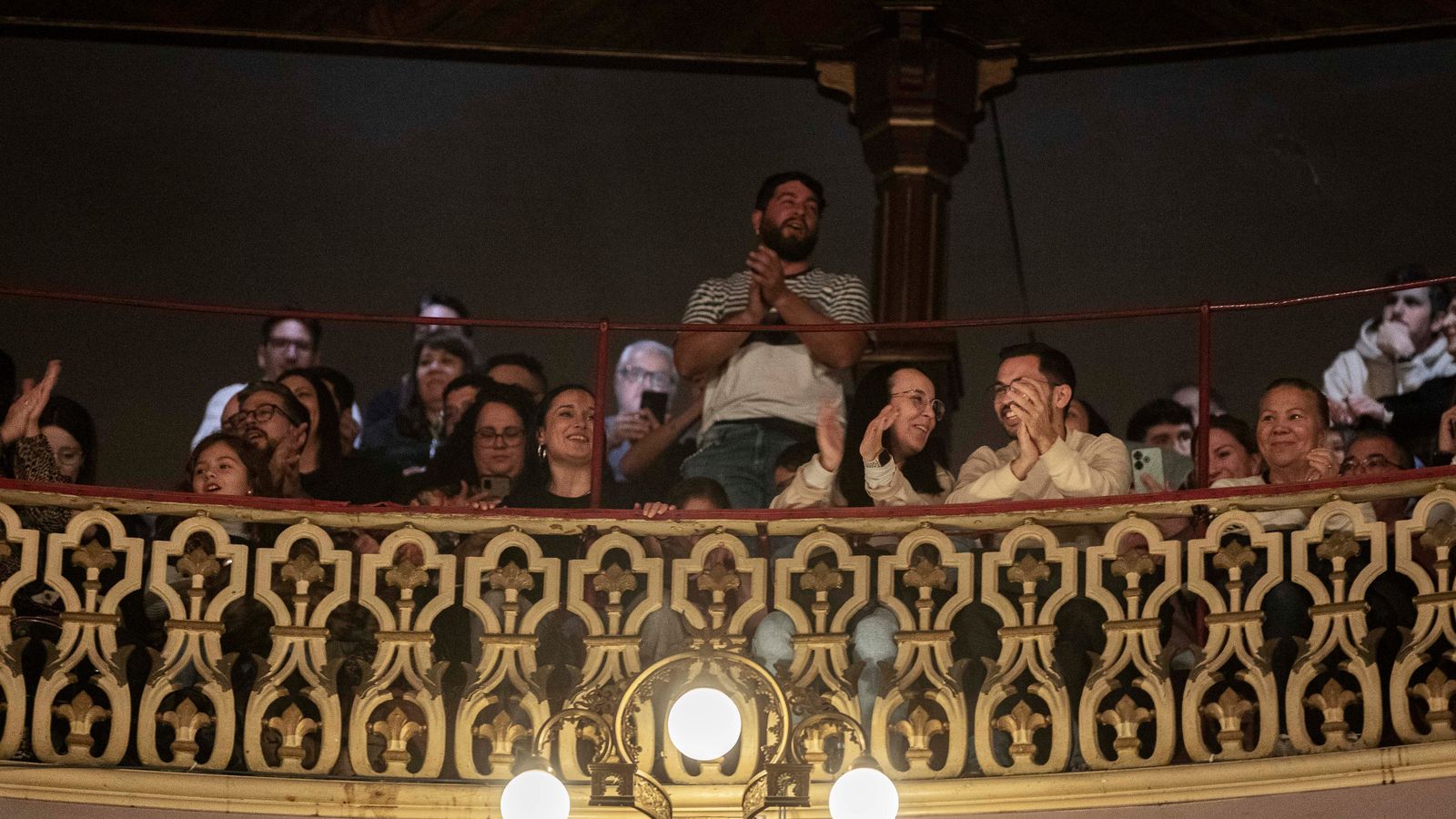 Búscate entre las mejores imágenes de la décima sesión de preliminares del COAC 2025